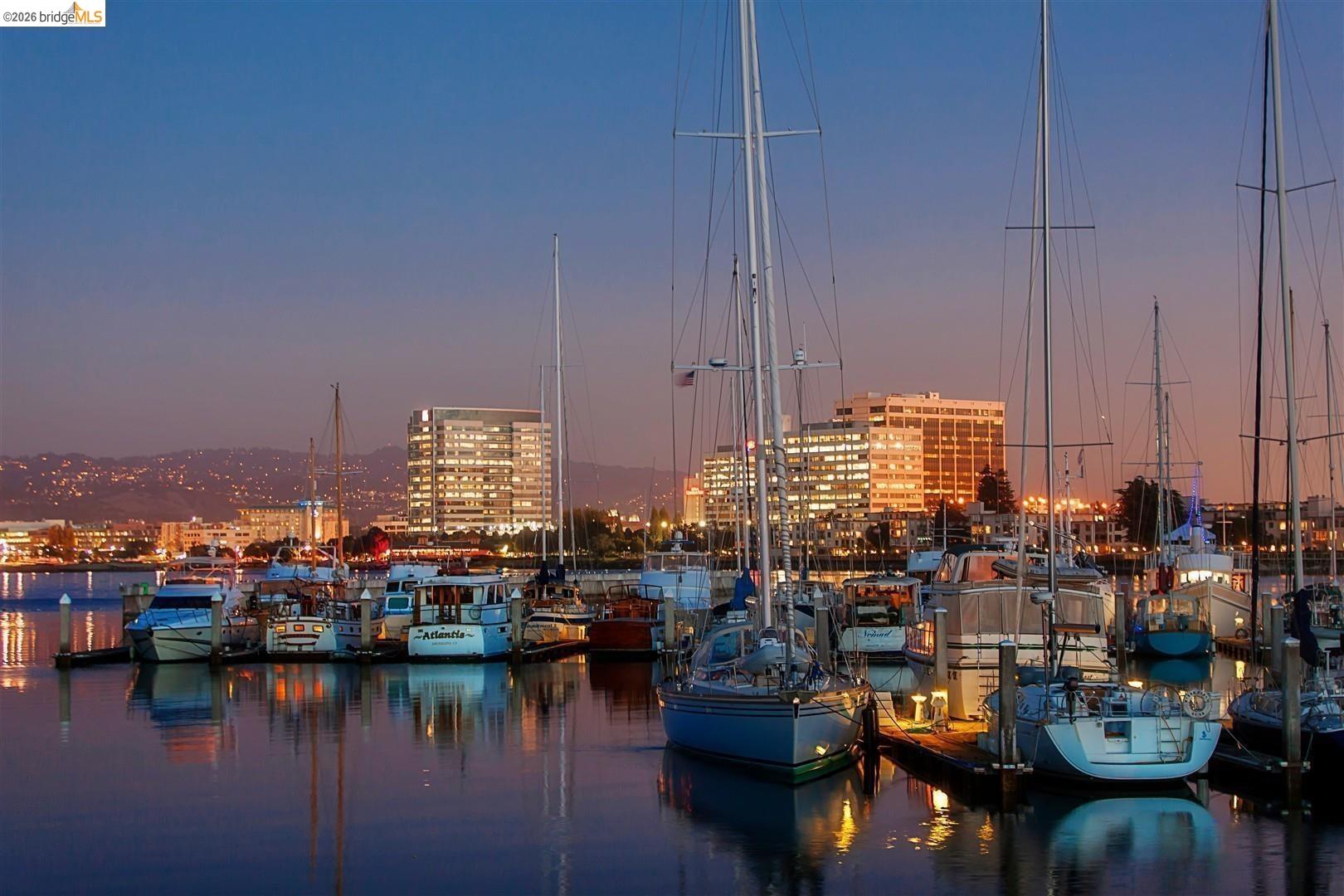 8 Commodore DR # C359, Emeryville CA 94608 — photo 52