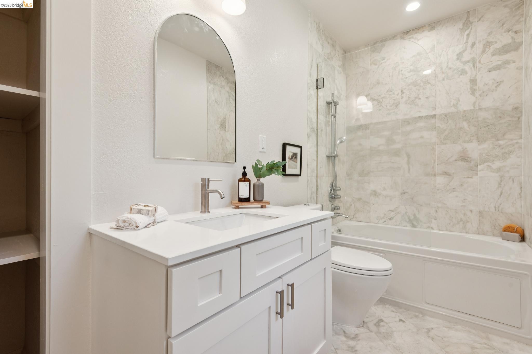 72 Portsmouth, Piedmont CA 94610 — photo 23