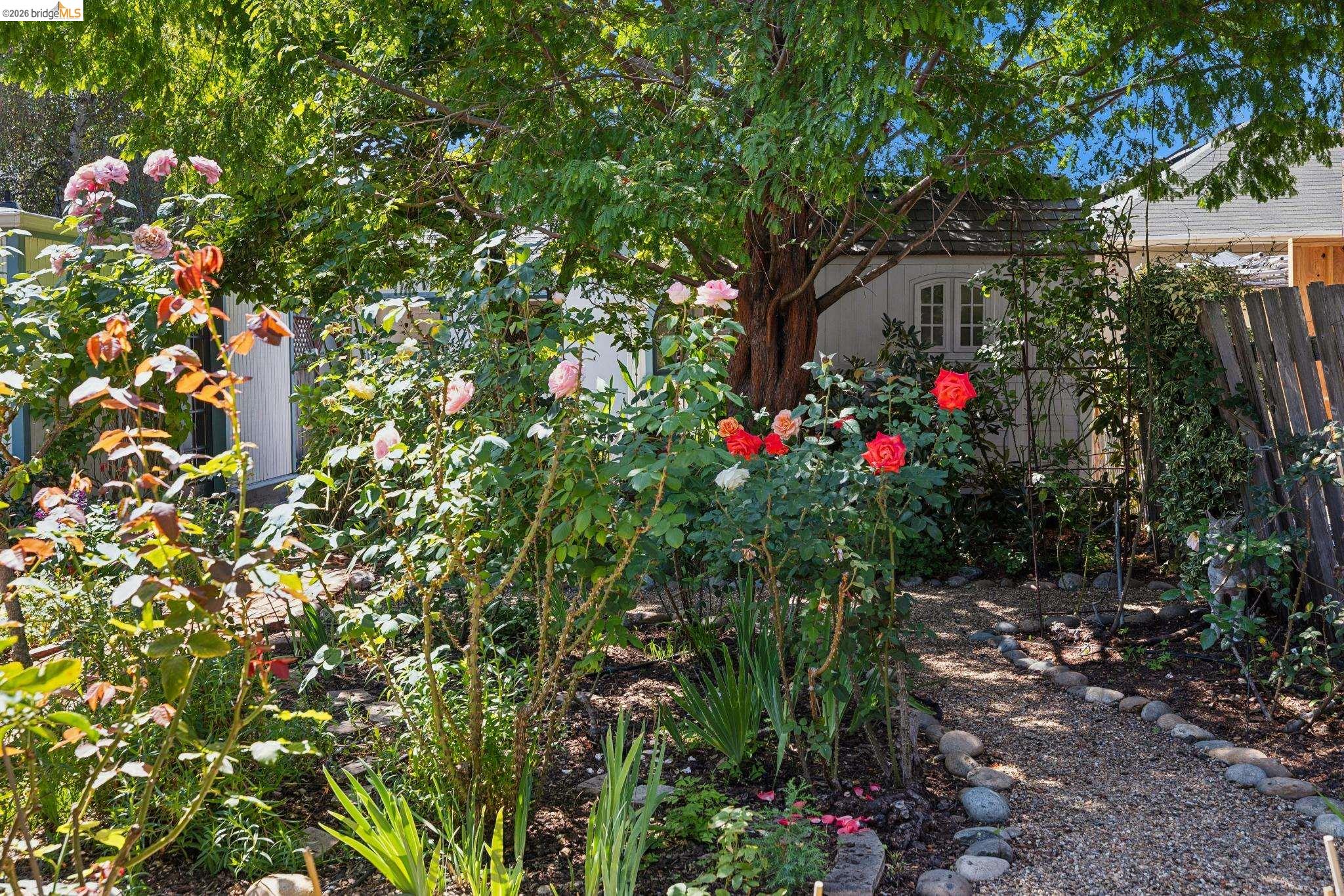 3027 Regent St, Berkeley CA 94705 — photo 40