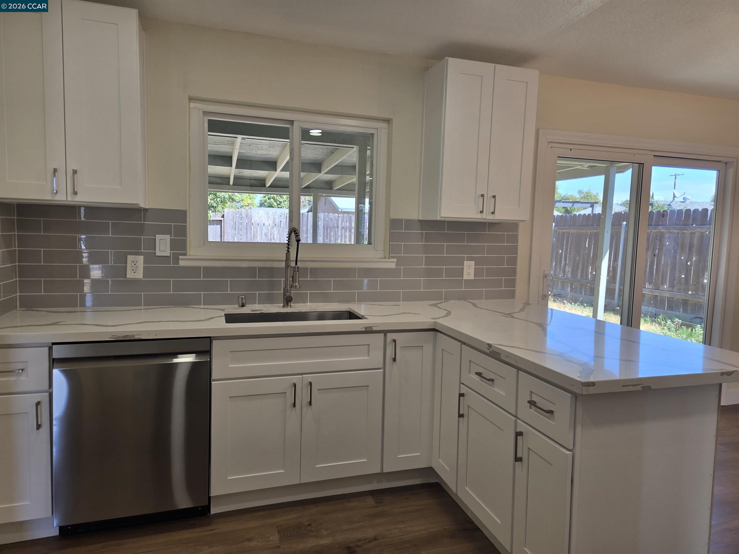 2817 Provo Way, Sacramento CA 95822 — photo 4