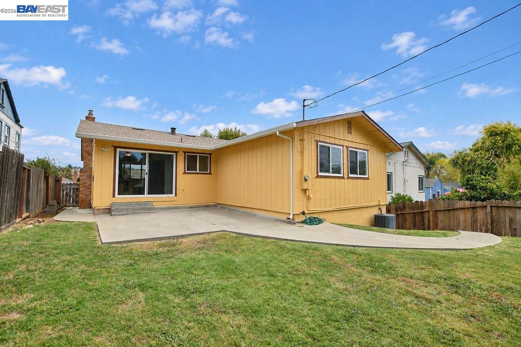 233 Fairmont Ave, Vallejo CA 94590 — photo 13
