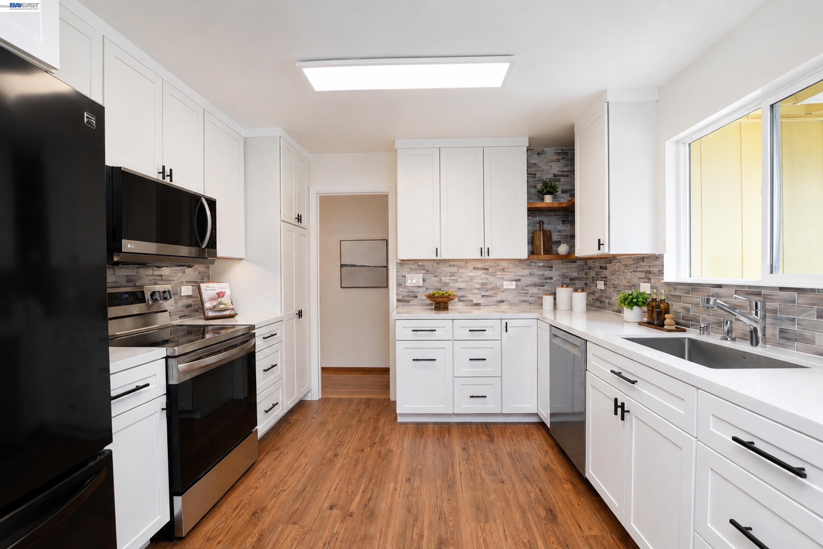 233 Fairmont Ave, Vallejo CA 94590 — photo 4