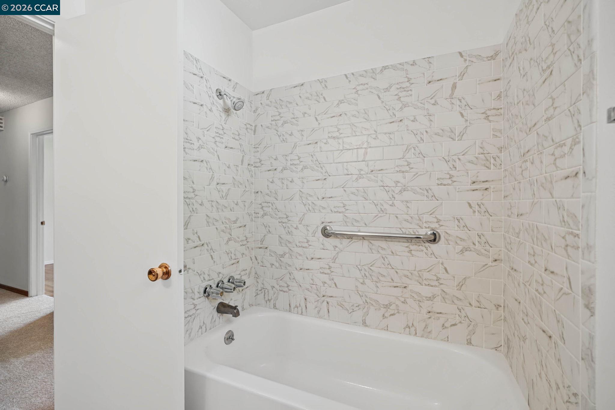 879 Greenway Dr, Martinez CA 94553 — photo 35