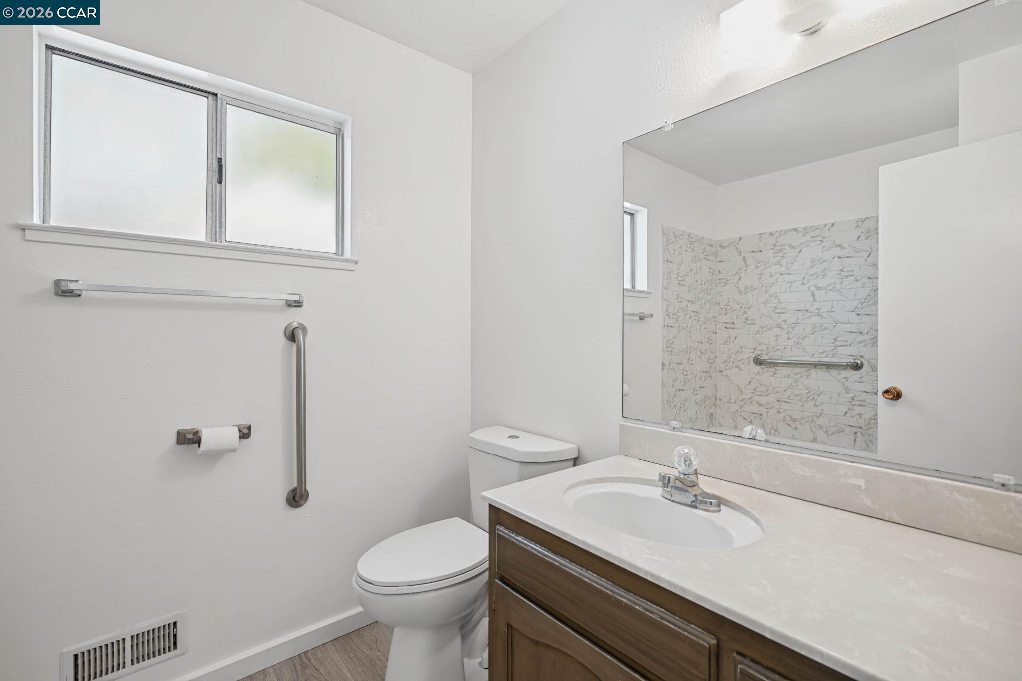 879 Greenway Dr, Martinez CA 94553 — photo 36