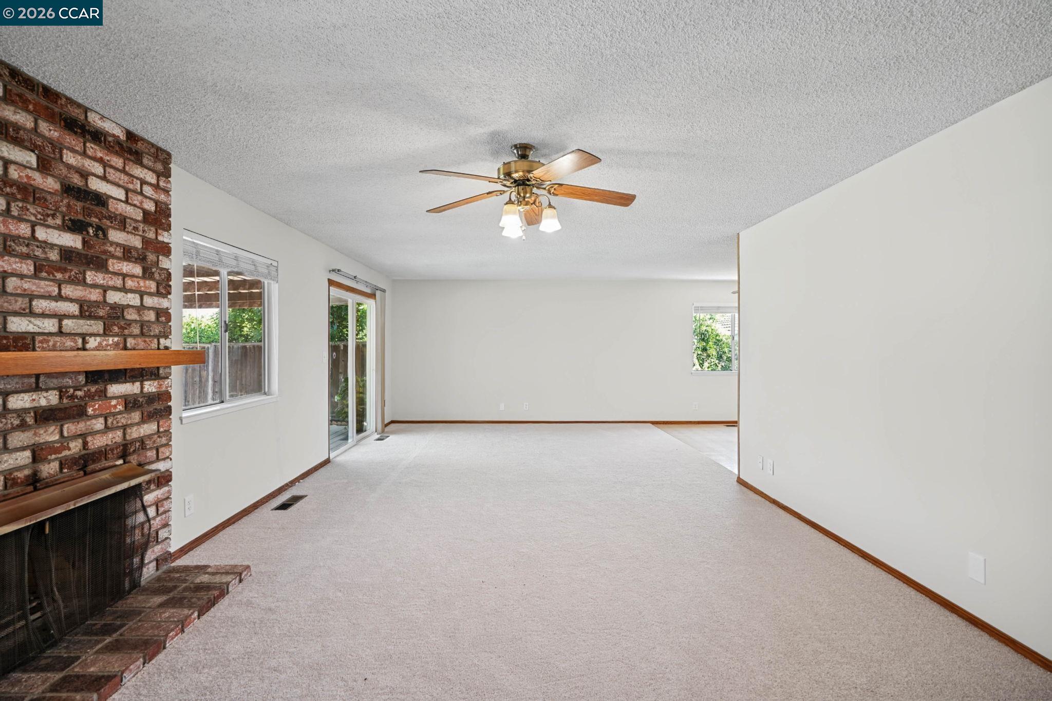 879 Greenway Dr, Martinez CA 94553 — photo 10