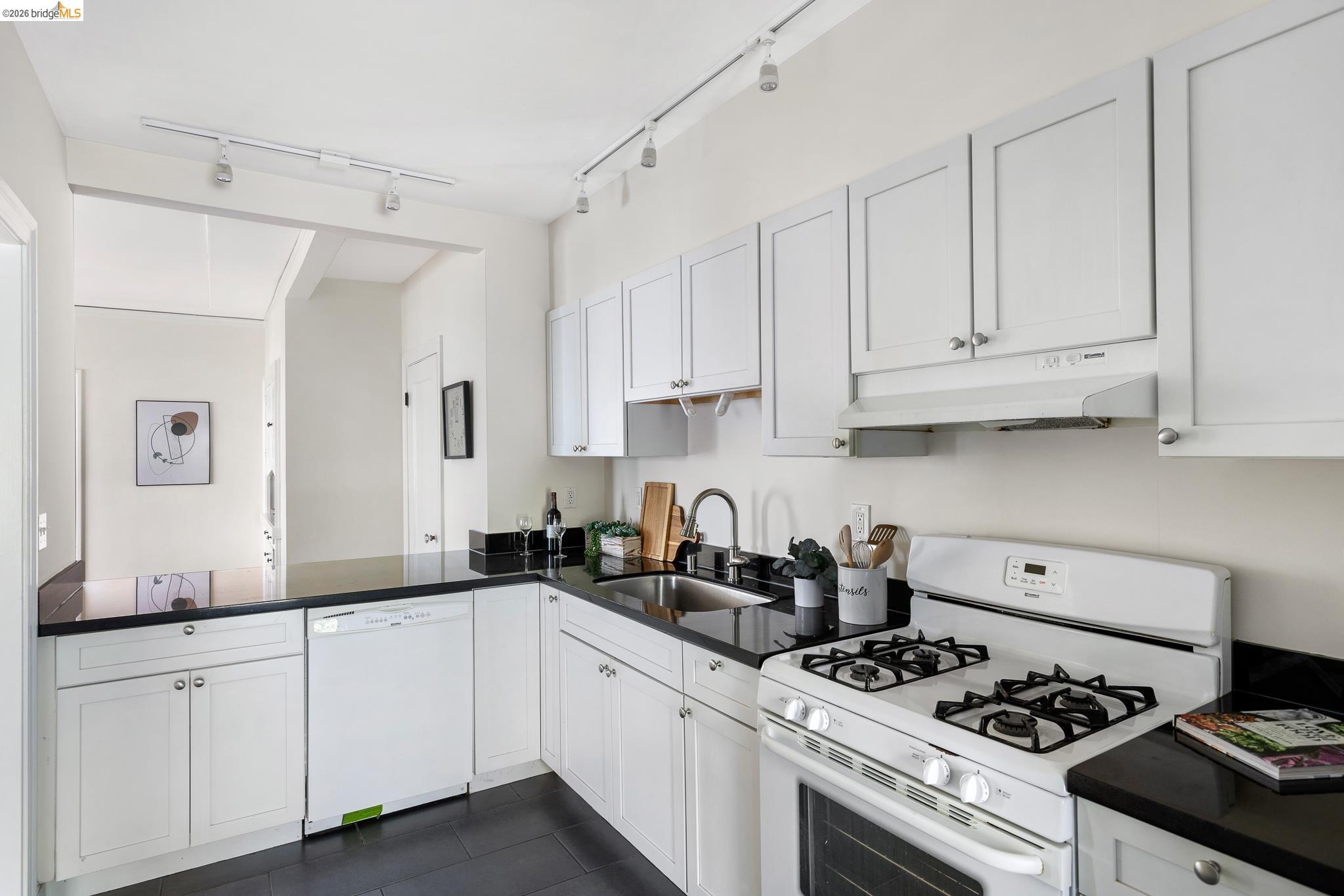 873 Erie, Oakland CA 94610 — photo 17