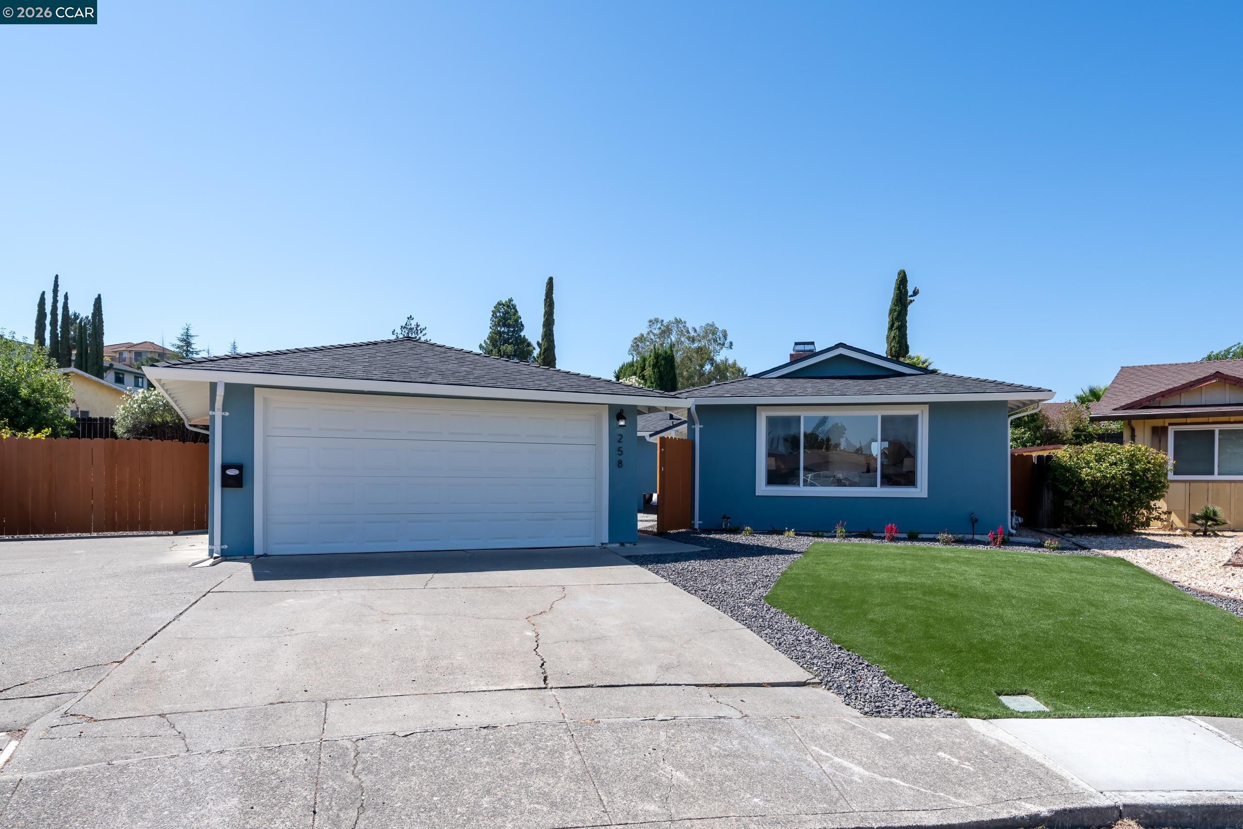 258 Azalea Court, Fairfield CA 94533 — photo 3