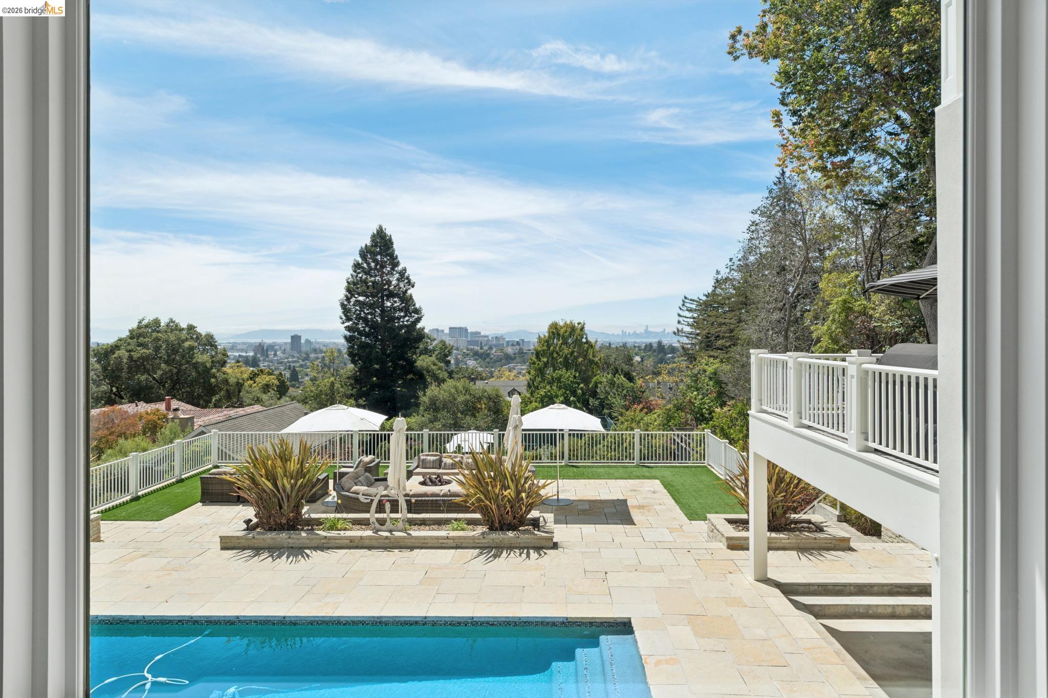 331 Hillside Ave, Piedmont CA 94611 — photo 14