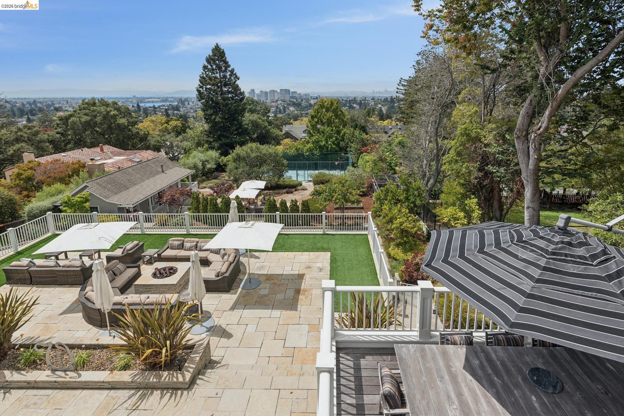 331 Hillside Ave, Piedmont CA 94611 — photo 32
