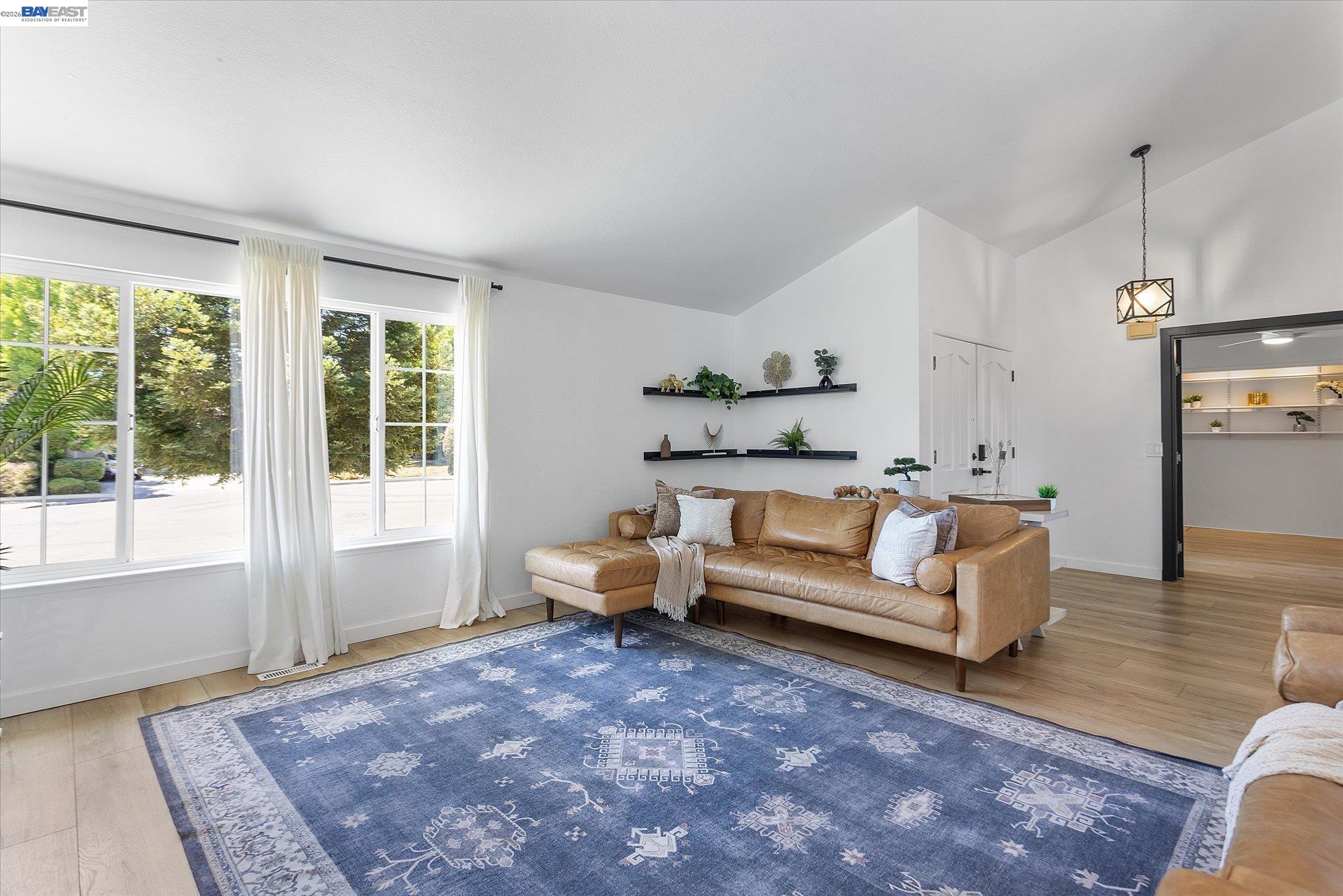 5736 Medallion Ct, Castro Valley CA 94552 — photo 10