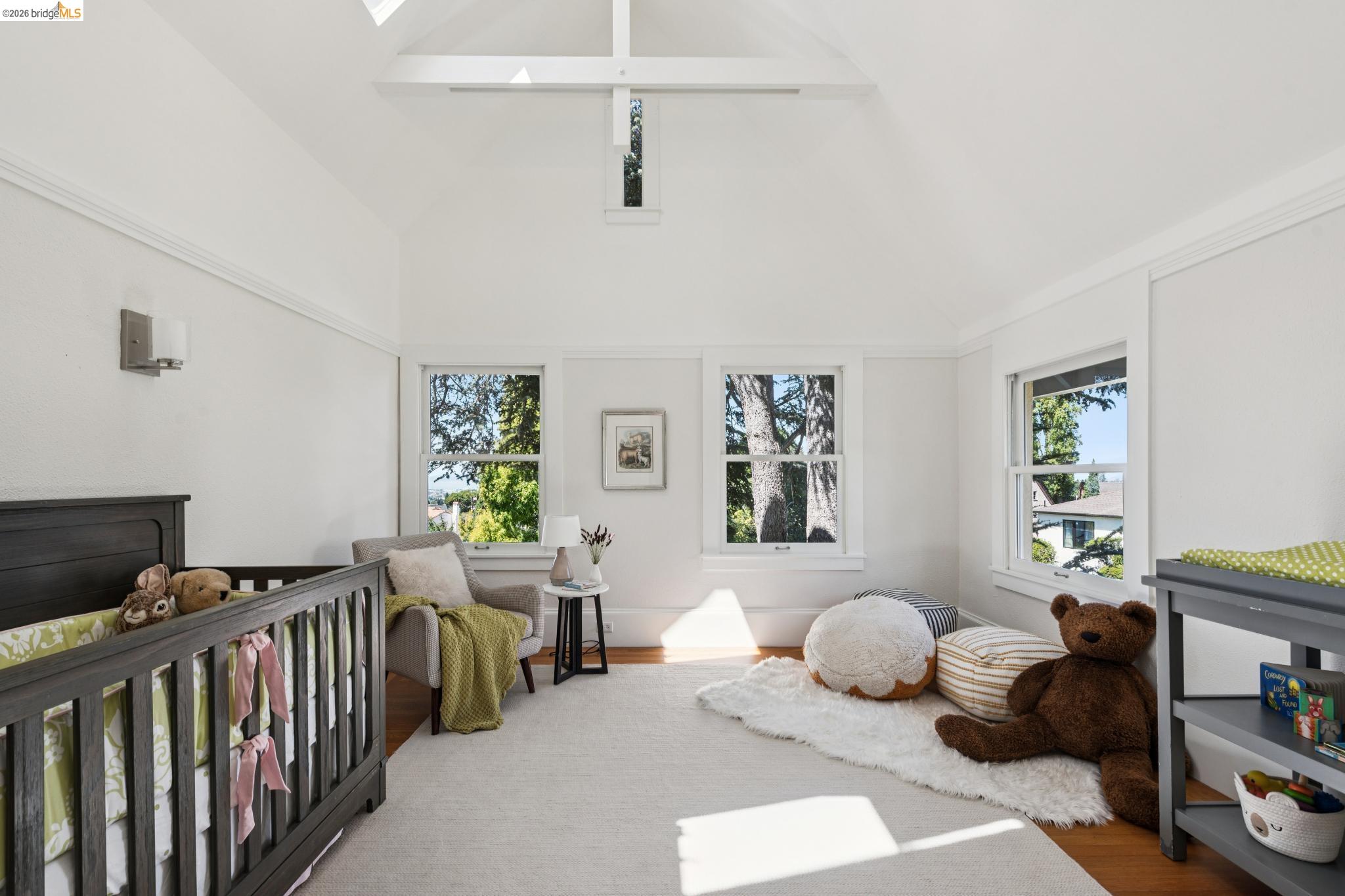 6115 Ocean View Dr, Oakland CA 94618 — photo 34