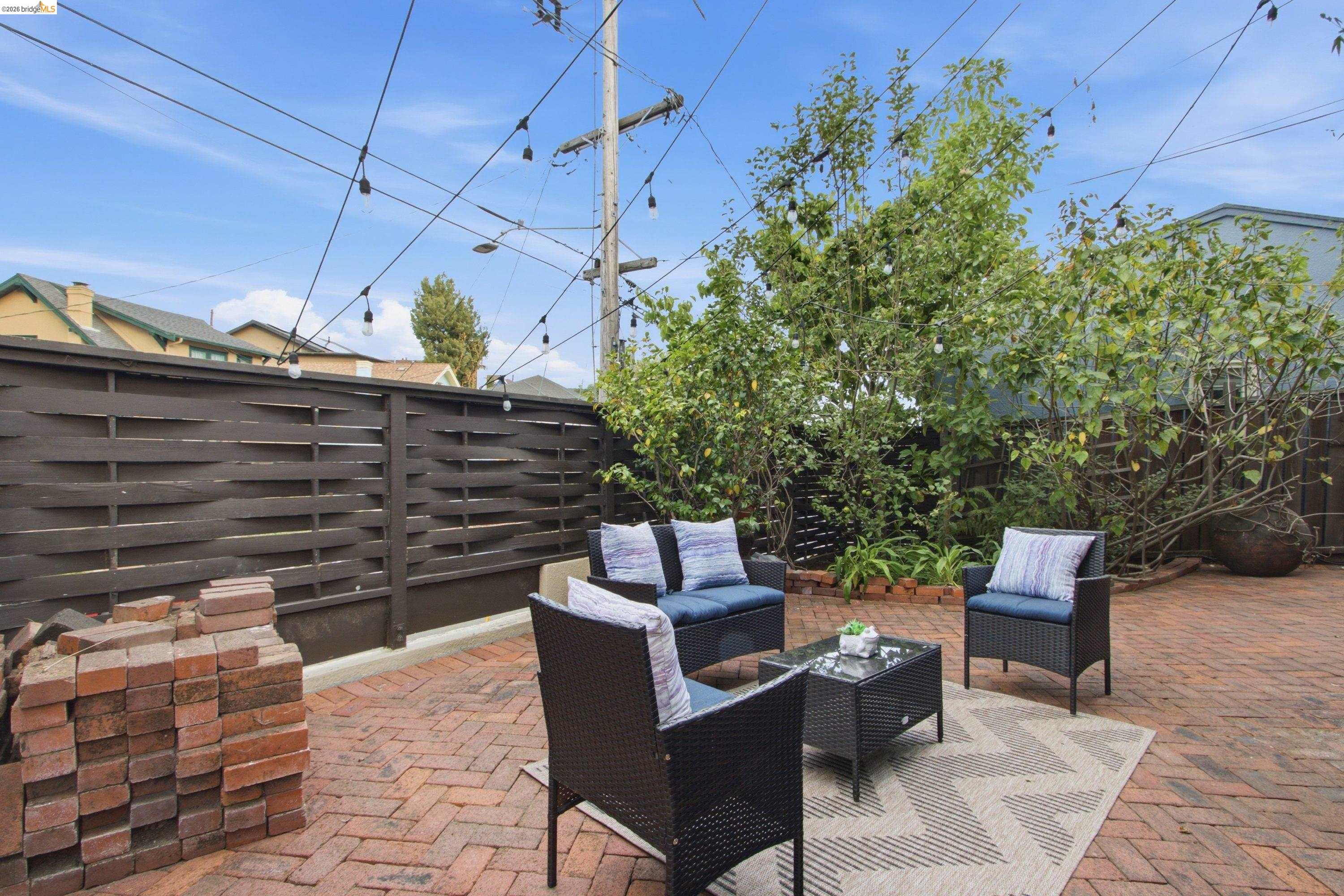 494 Jean St, Oakland CA 94610 — photo 41