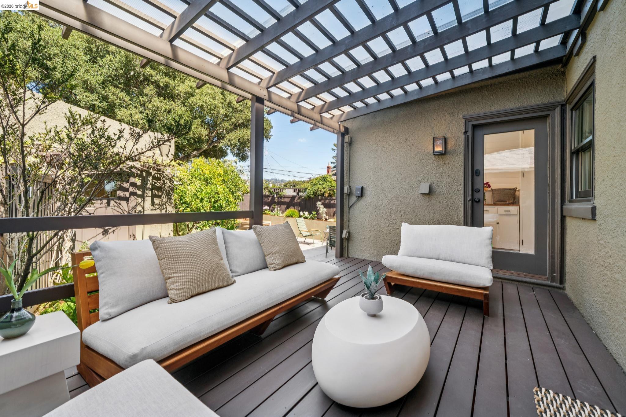 342 Elwood Ave, Oakland CA 94610 — photo 9