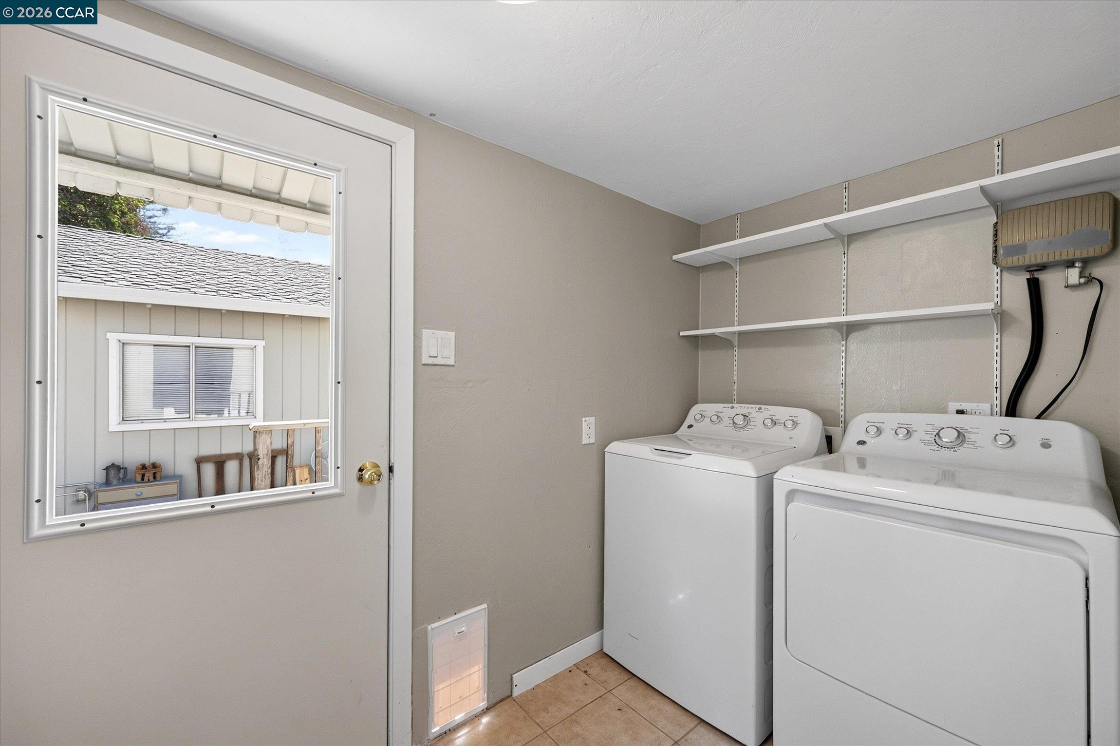 1002 Warren St, Martinez CA 94553 — photo 15