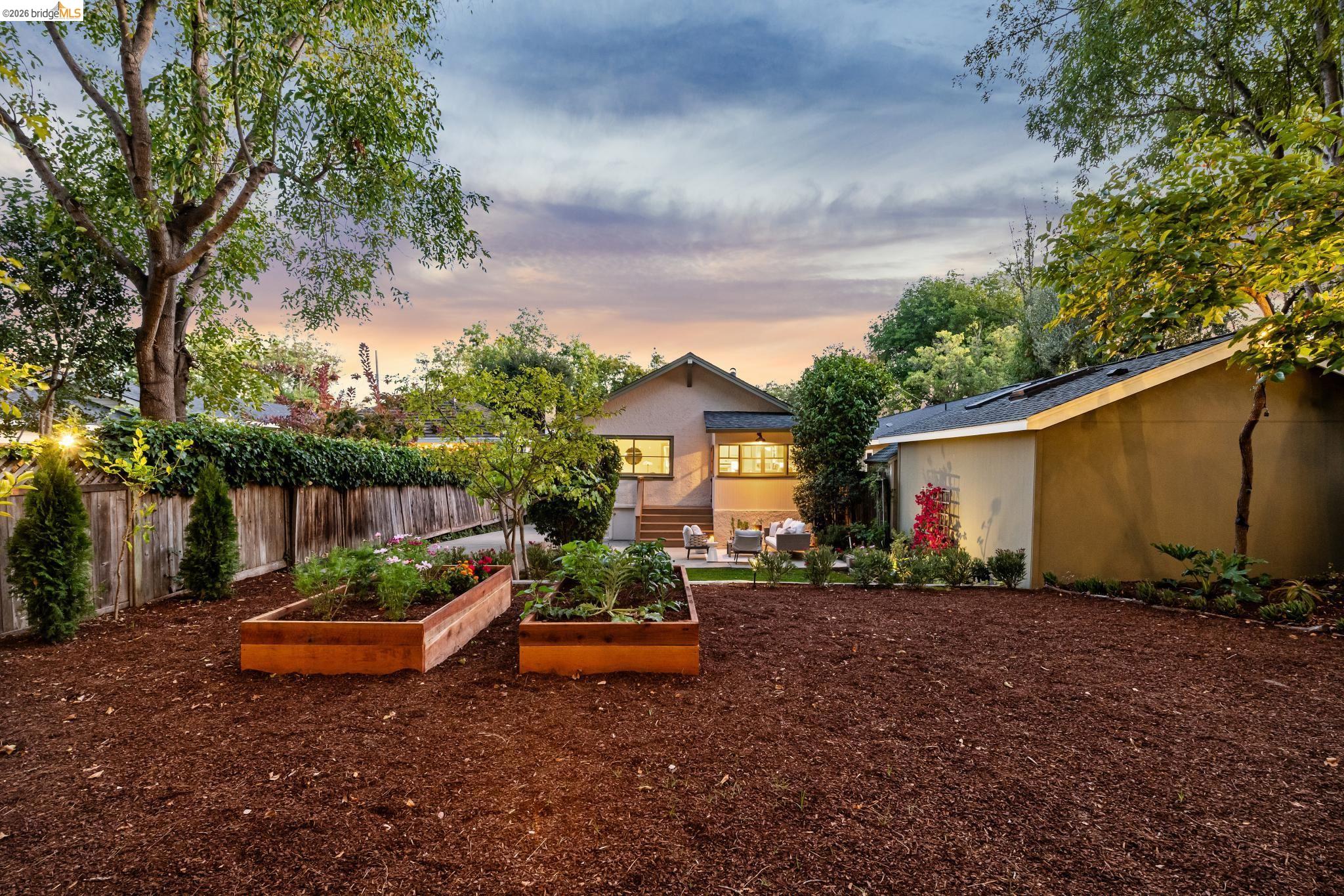 362 50Th St, Oakland CA 94609 — photo 47
