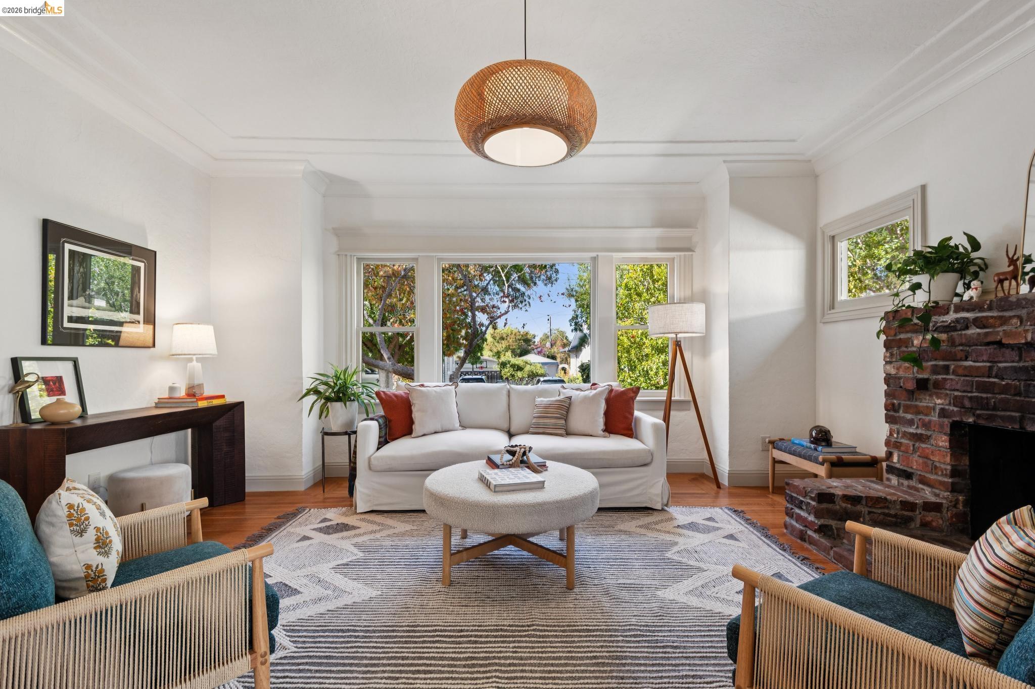 362 50Th St, Oakland CA 94609 — photo 10