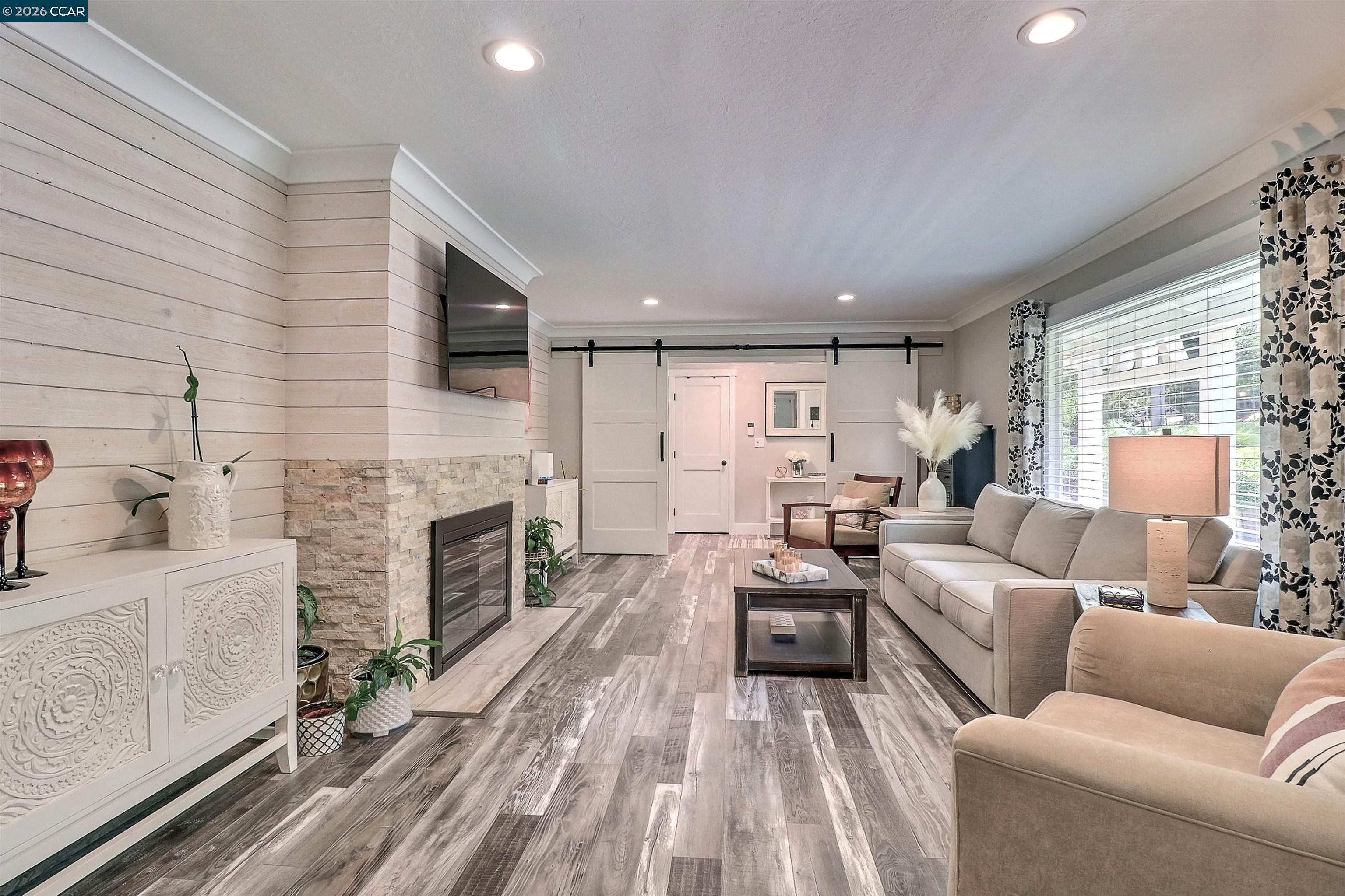 1890 Green Valley Rd, Alamo CA 94507 — photo 10