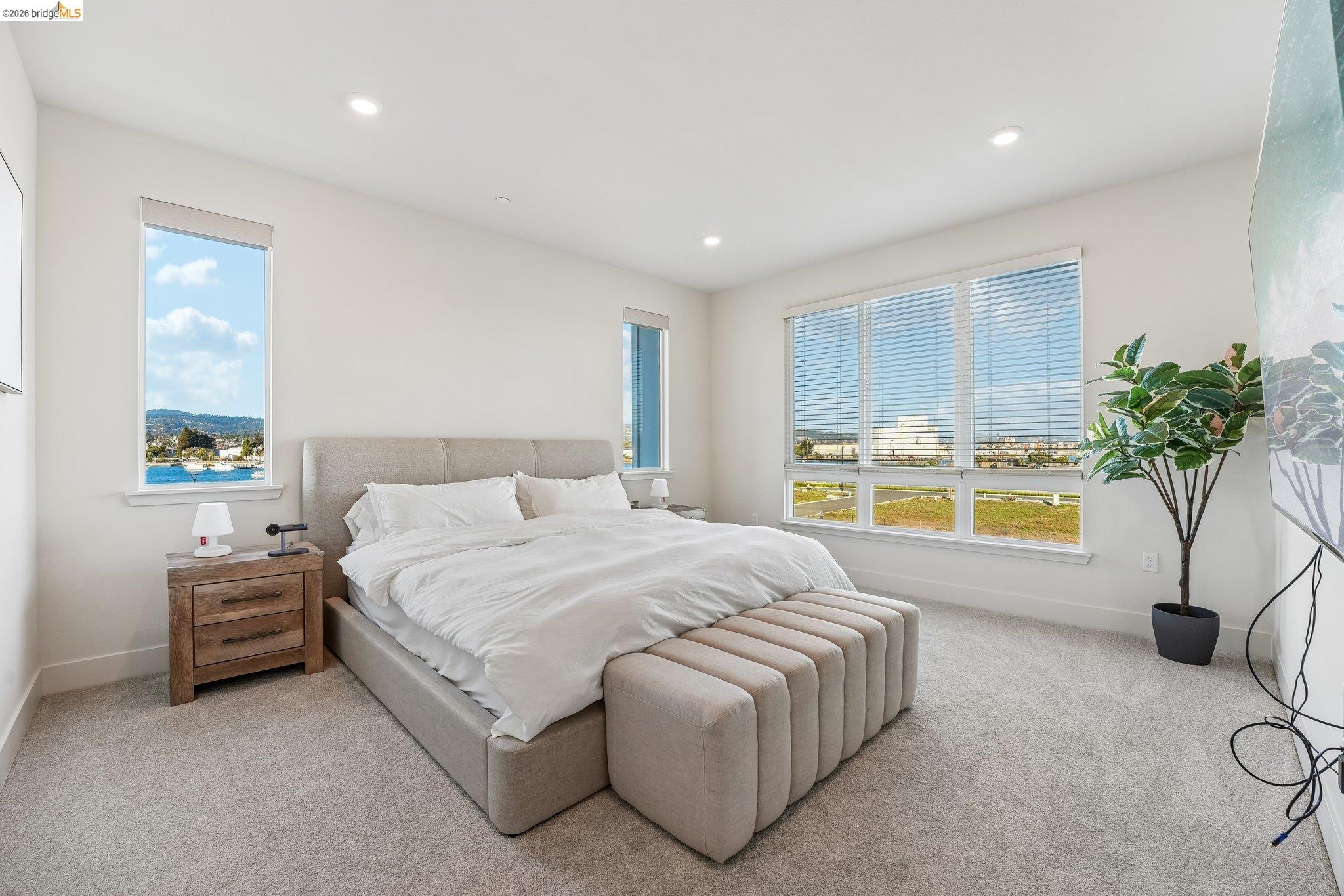 2388 Stanford St, Alameda CA 94501 — photo 43