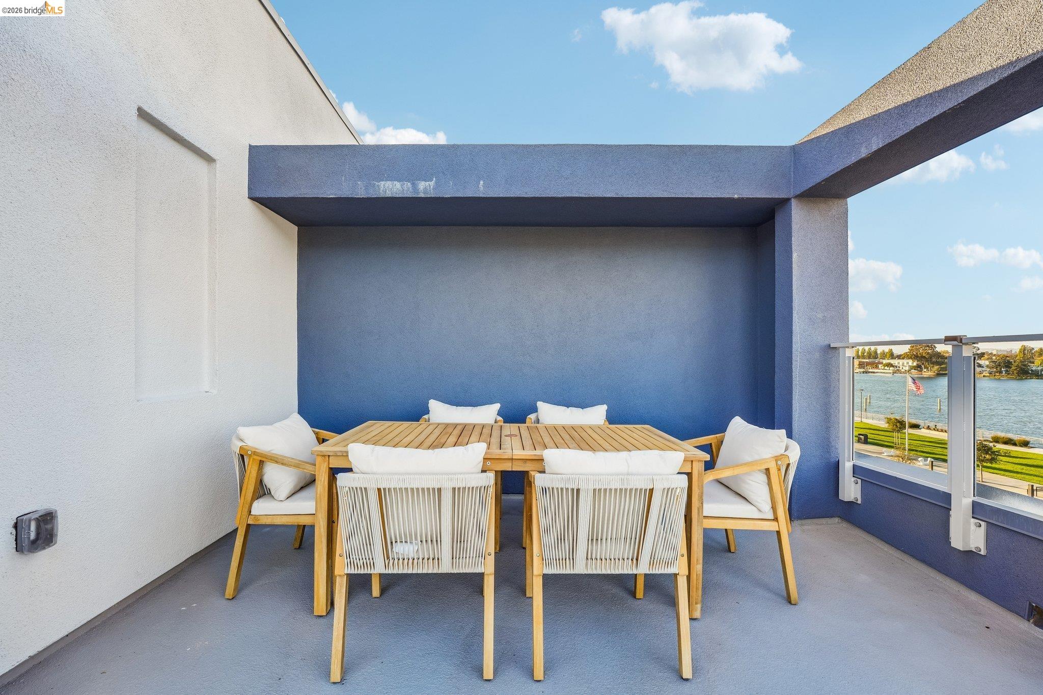 2388 Stanford St, Alameda CA 94501 — photo 58