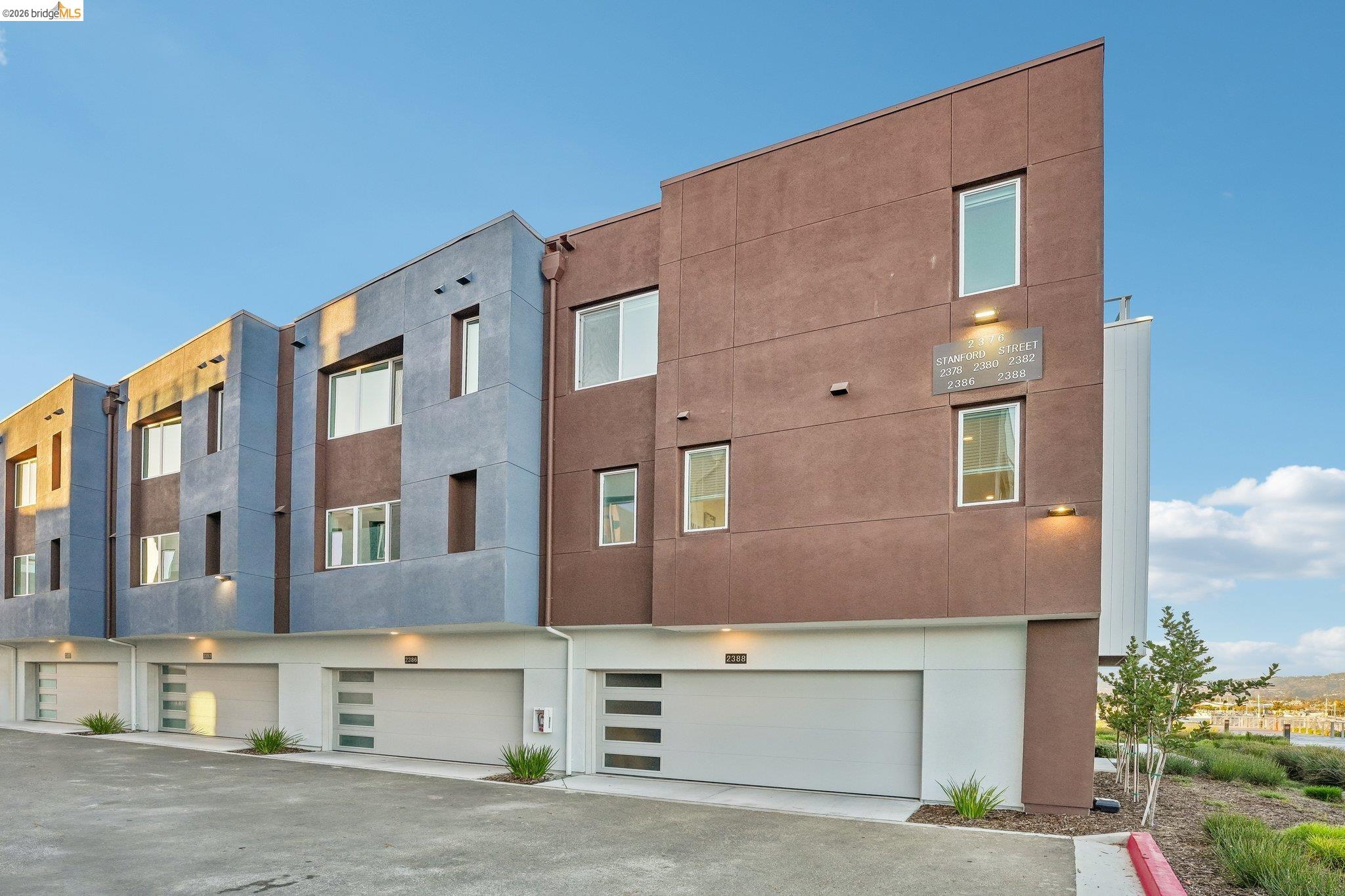 2388 Stanford St, Alameda CA 94501 — photo 63