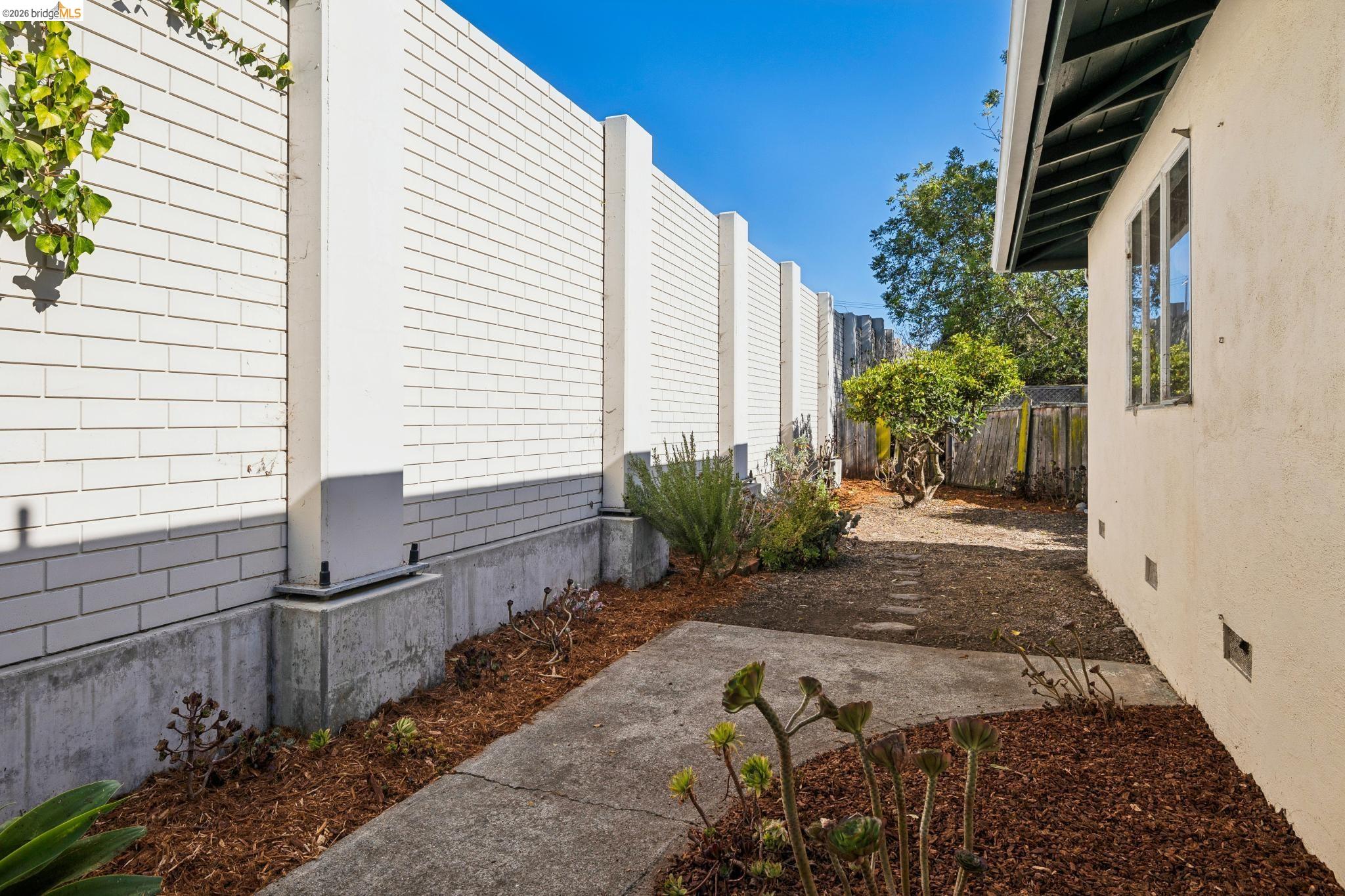 1122 Norvell Ct, El Cerrito CA 94530 — photo 45