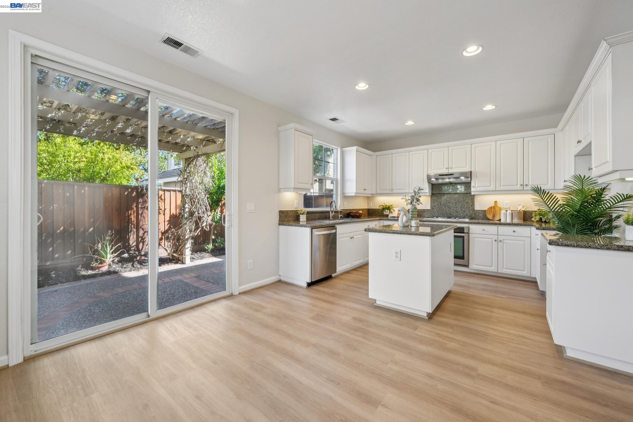 2628 Photinia Ct, Pleasanton CA 94588 — photo 16
