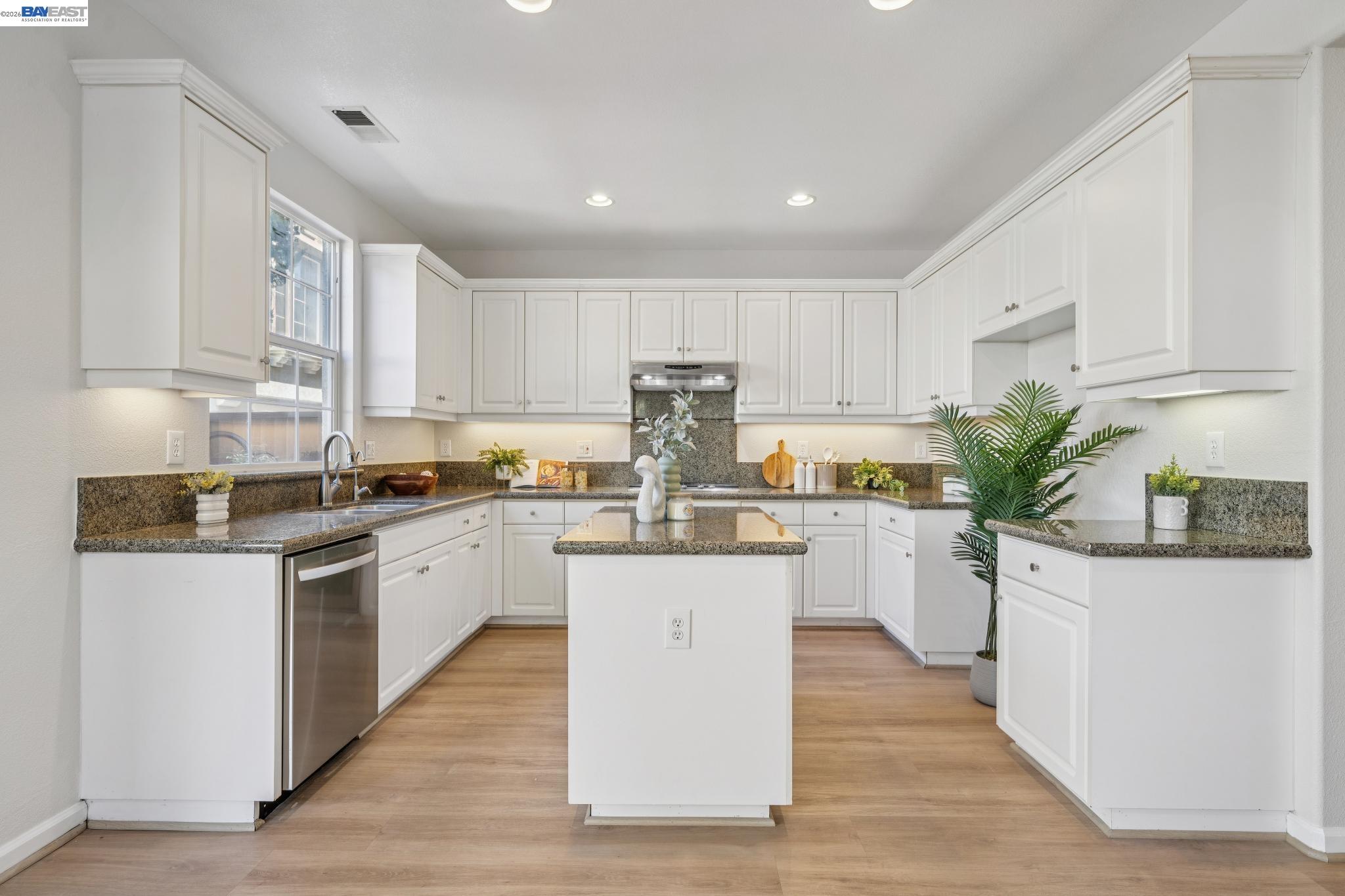2628 Photinia Ct, Pleasanton CA 94588 — photo 17