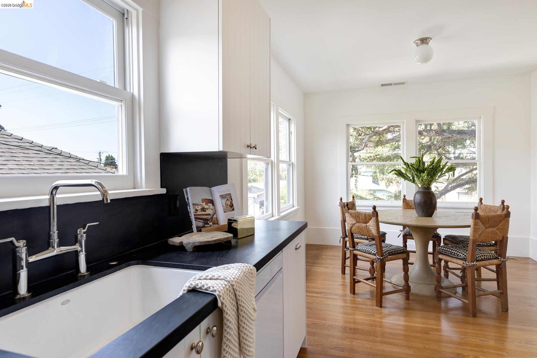 4132 Manila Ave, Oakland CA 94609 — photo 17