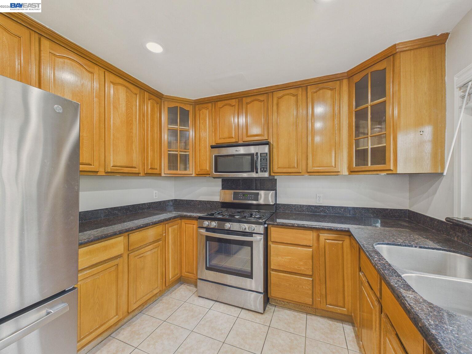 4015 Rusting Ave, Oakland CA 94605 — photo 14