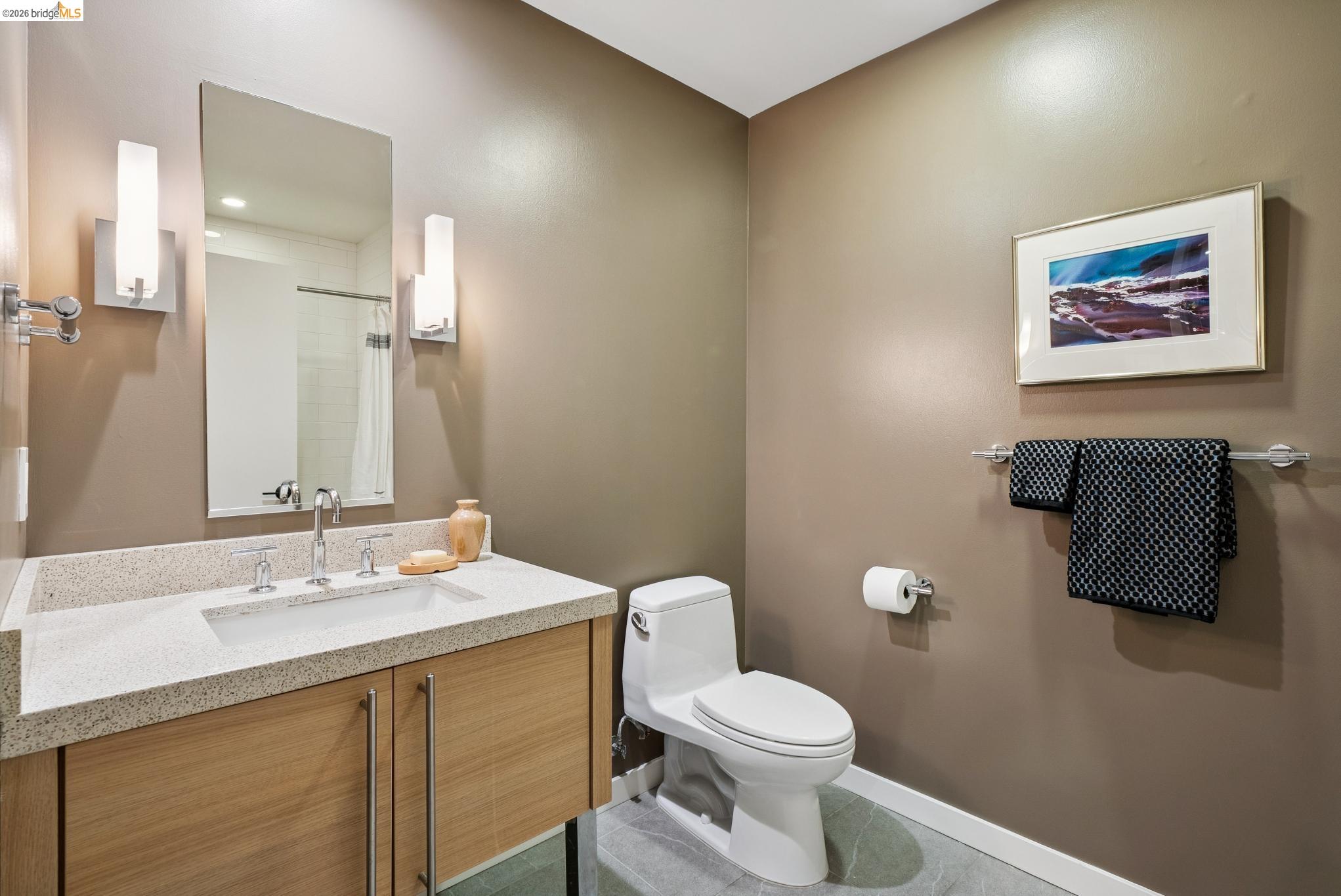 6465 San Pablo Ave # 203, Oakland CA 94608 — photo 37