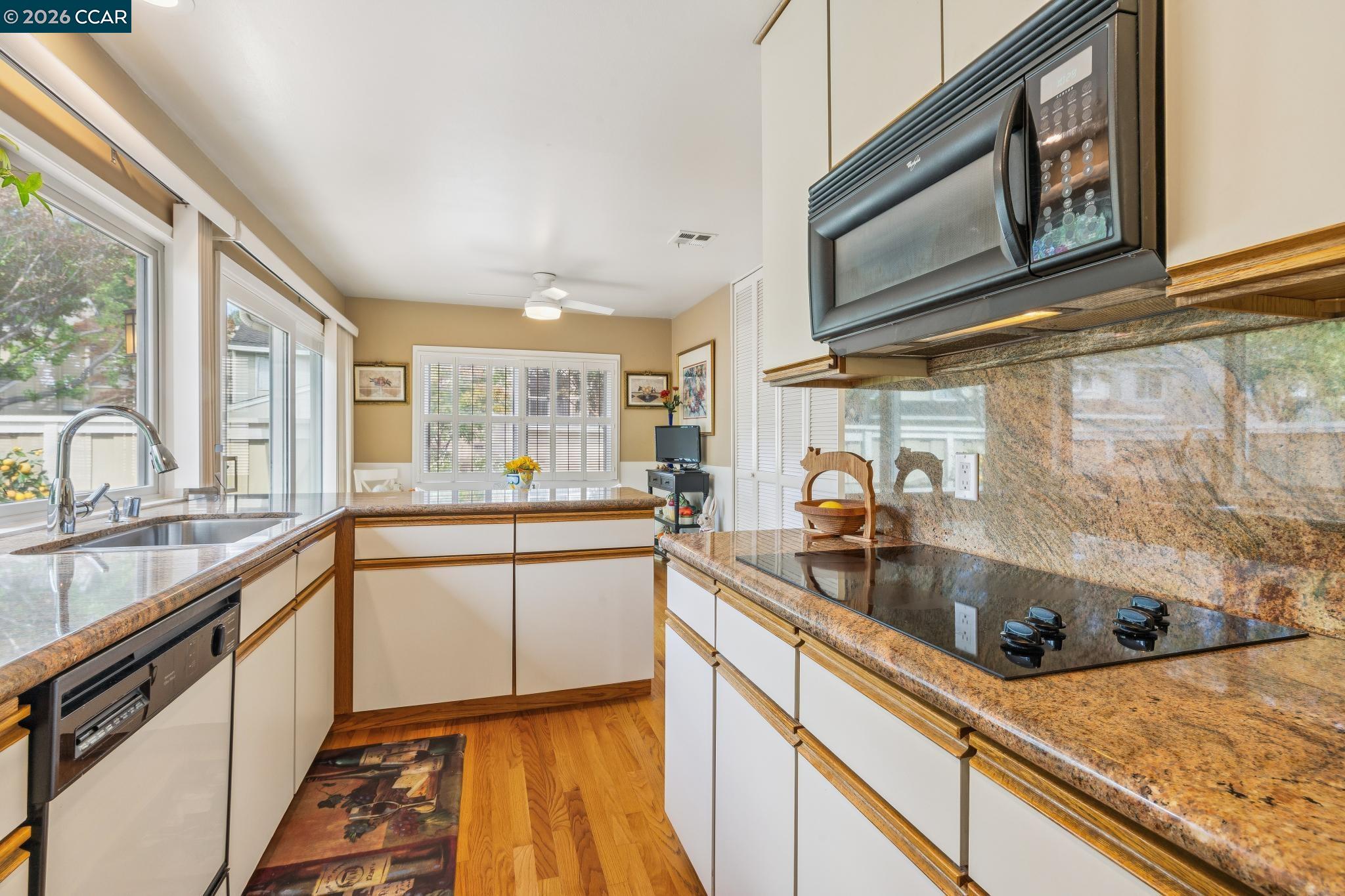 1652 Siskiyou Dr, Walnut Creek CA 94598 — photo 14