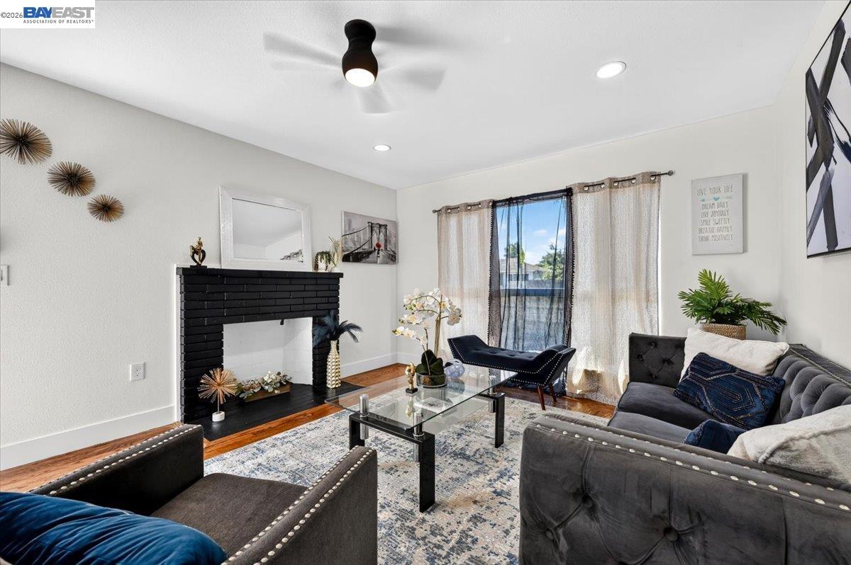 605 Tyler St, Oakland CA 94603 — photo 8