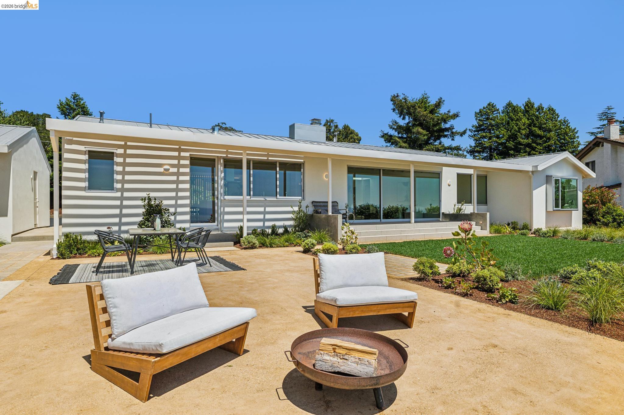 14001 Skyline Blvd, Oakland CA 94619 — photo 73