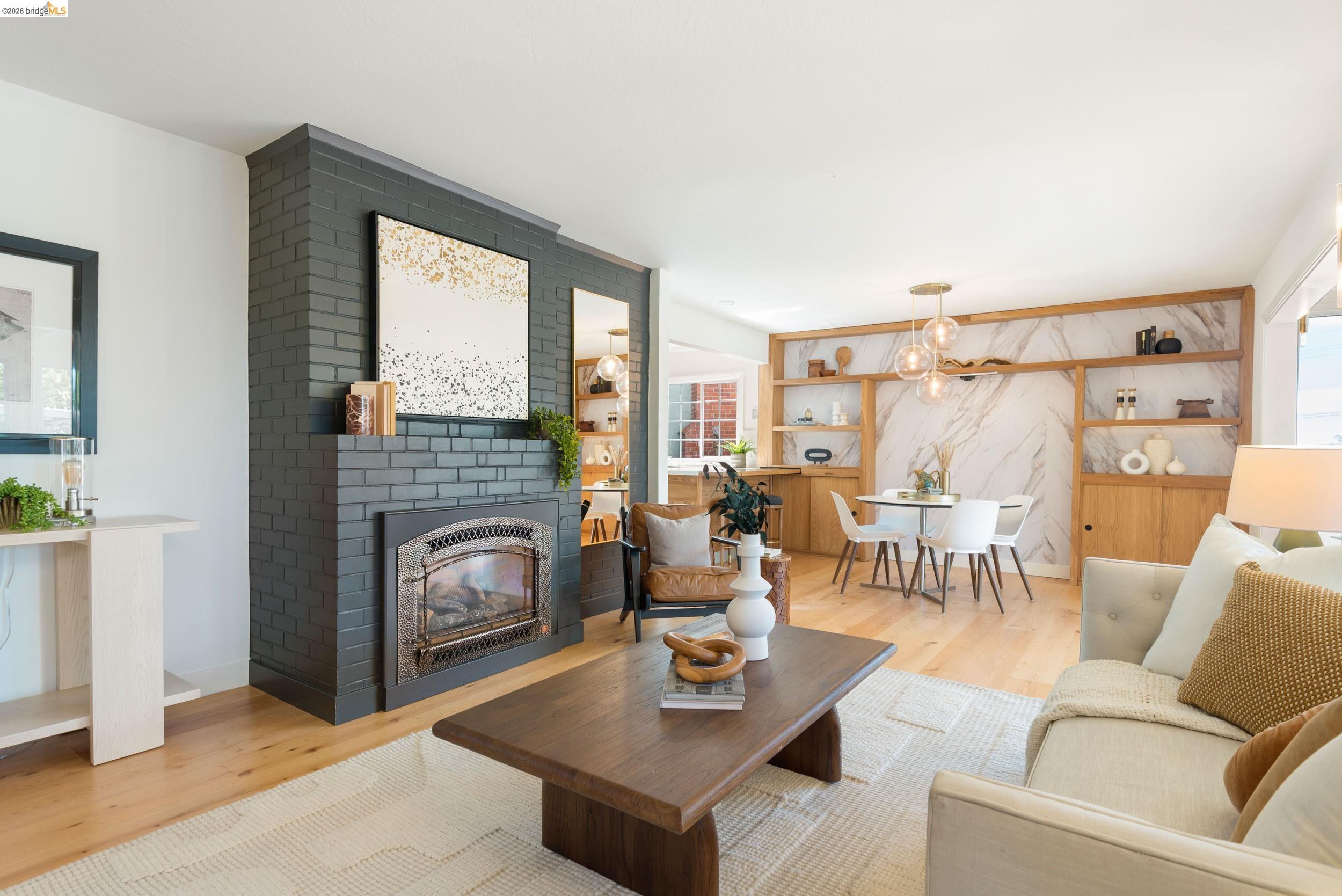 5800 Saint Paul Ct, Oakland CA 94618 — photo 11