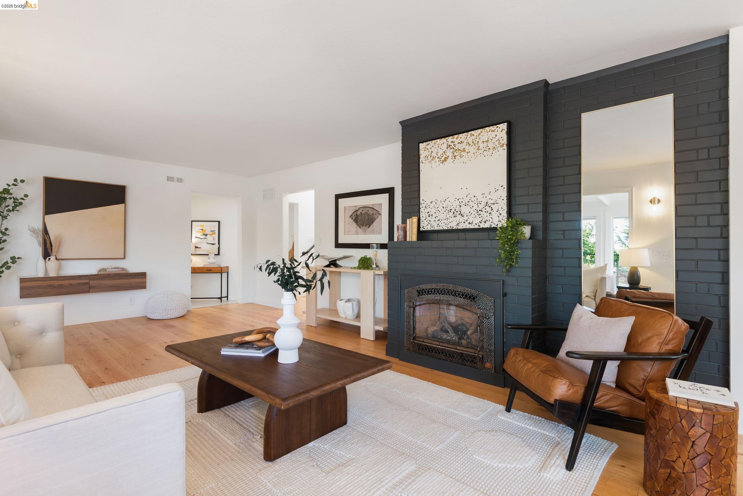 5800 Saint Paul Ct, Oakland CA 94618 — photo 12