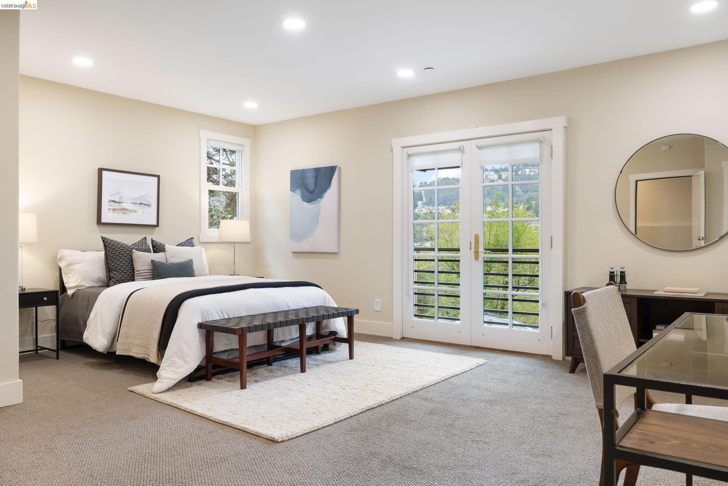 695 Florence, Oakland CA 94618 — photo 11
