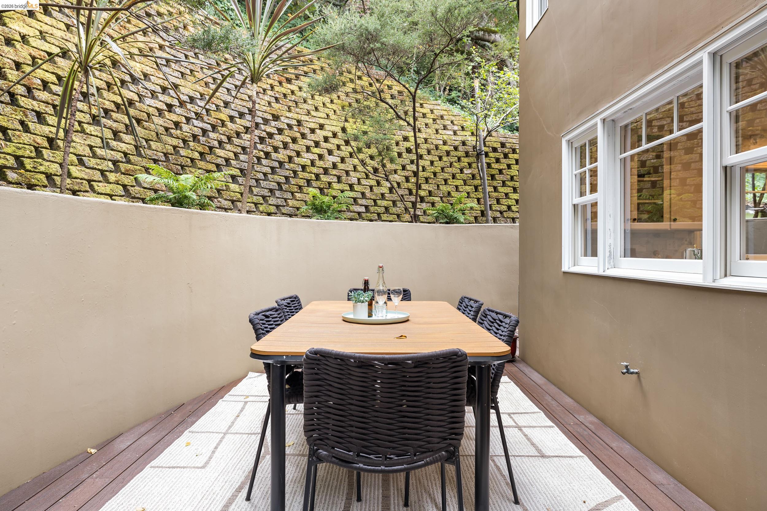 695 Florence, Oakland CA 94618 — photo 52