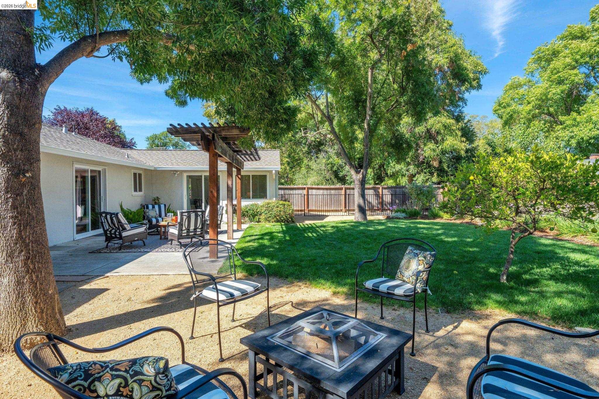 1585 Violet, Pleasant Hill CA 94523 — photo 40
