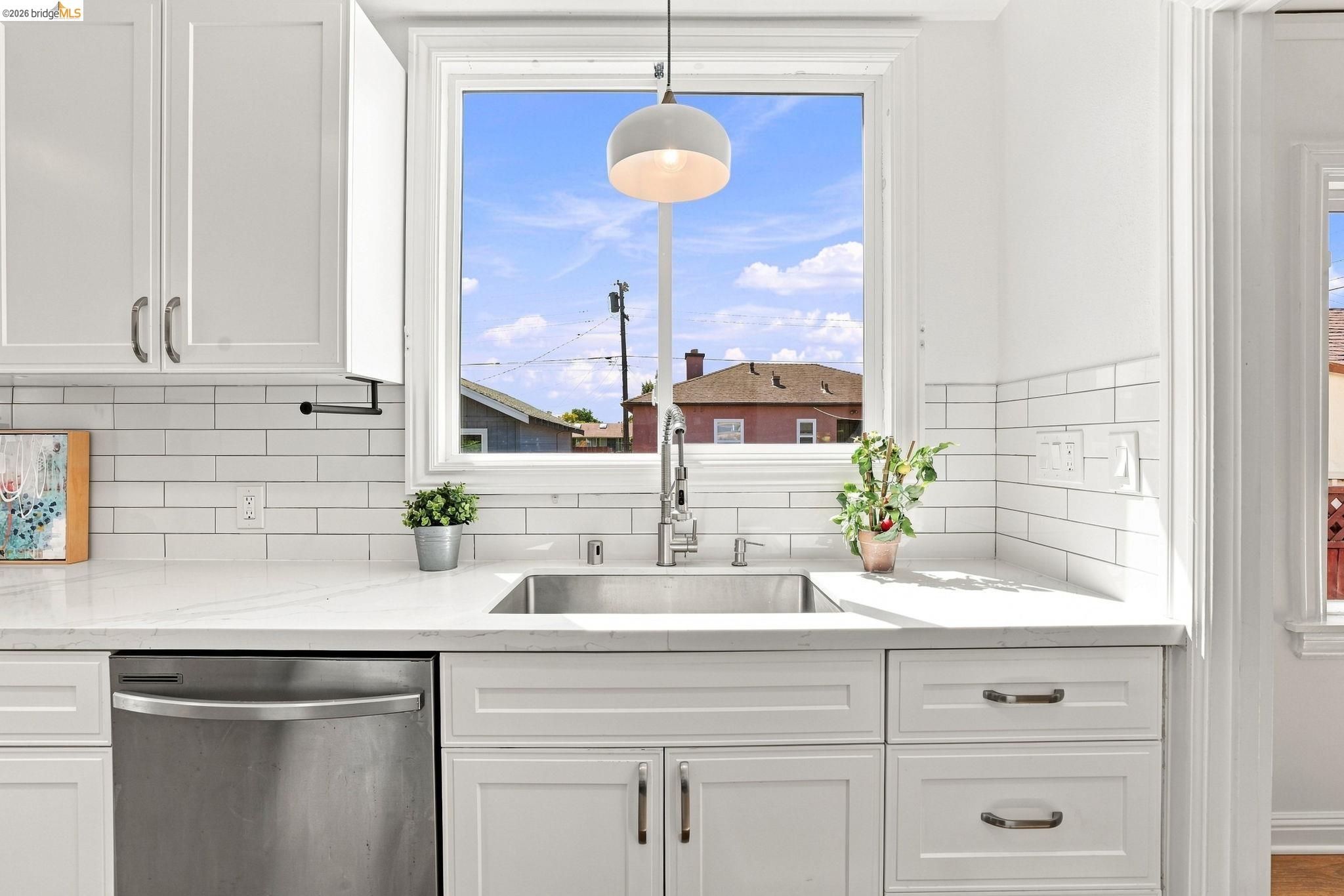 518 36Th St, Richmond CA 94805 — photo 11