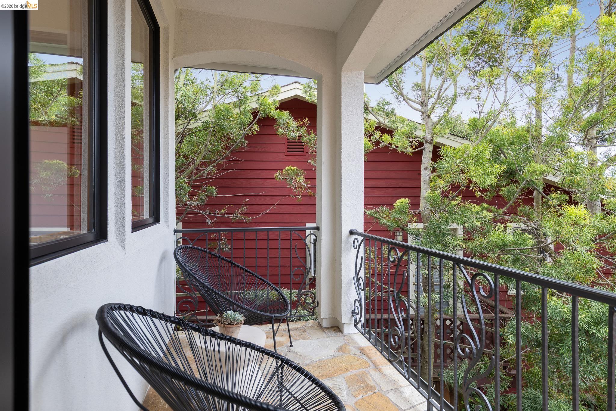 6228 Swainland Rd, Oakland CA 94611 — photo 39