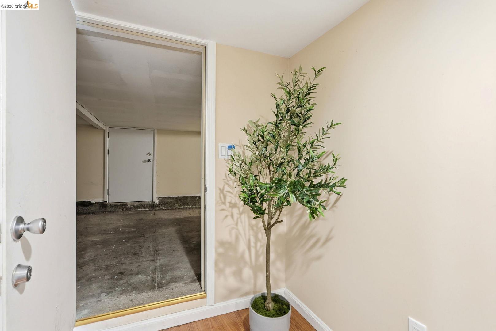 560 45th ST, Oakland CA 94609 — photo 41