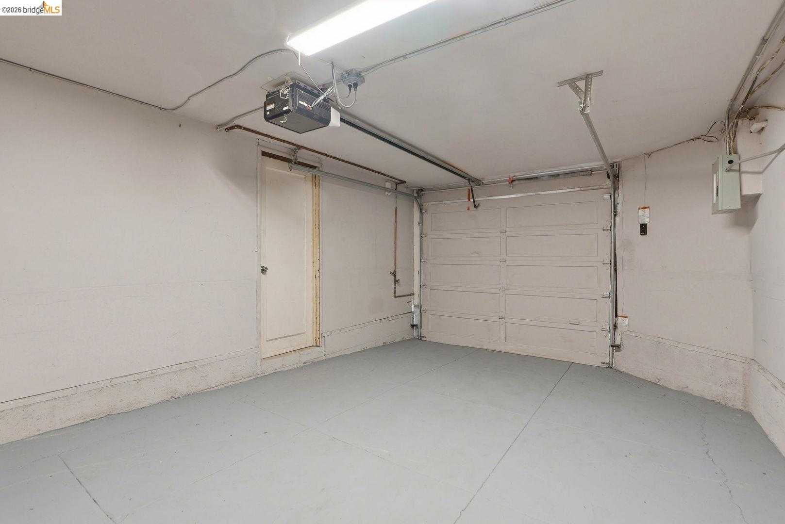 560 45th ST, Oakland CA 94609 — photo 42