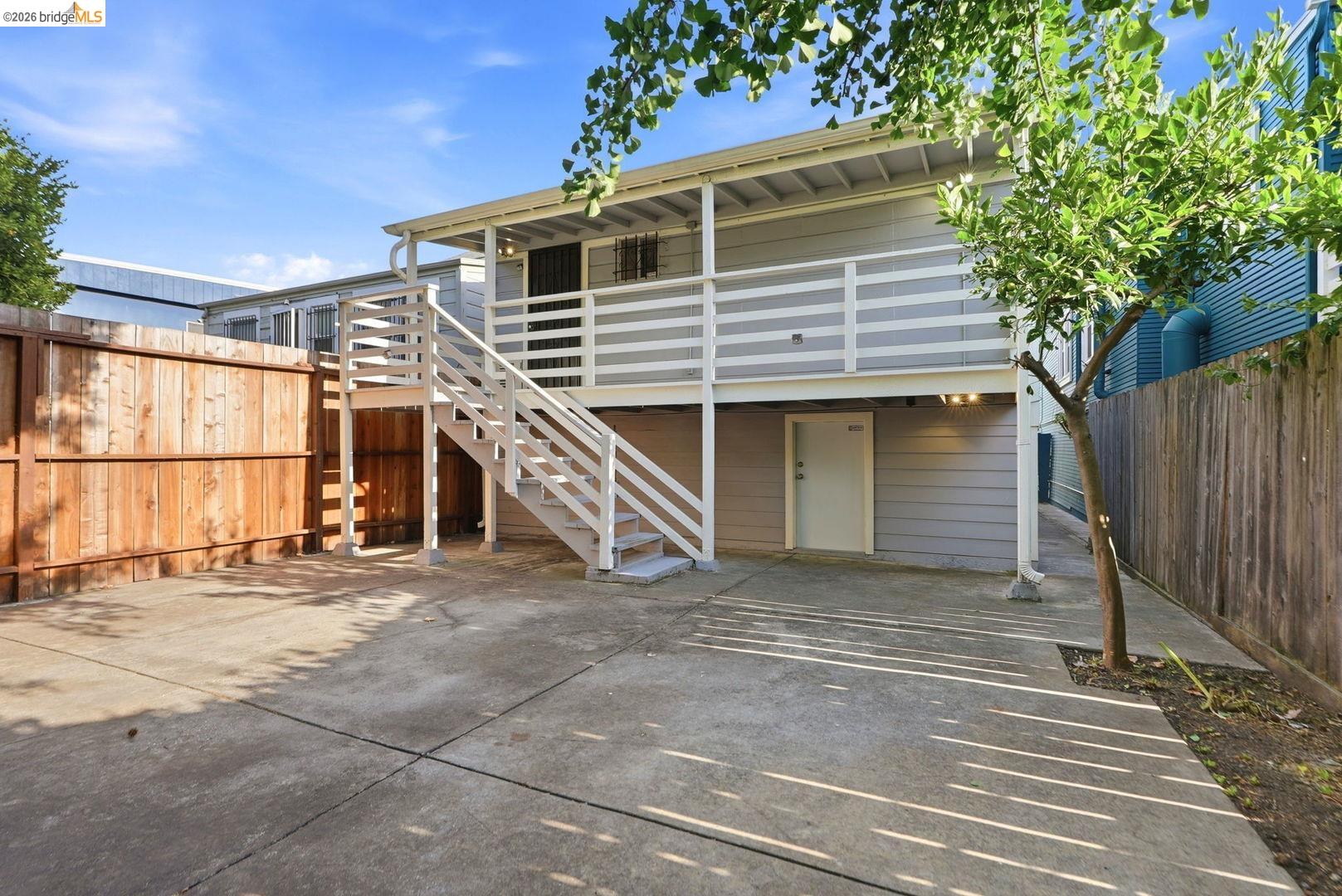 560 45th ST, Oakland CA 94609 — photo 48