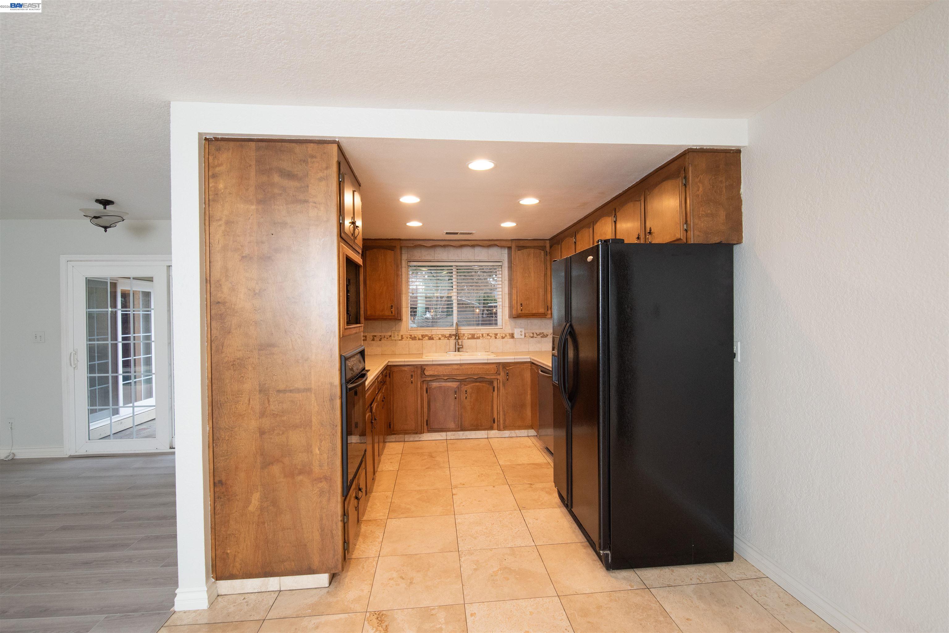 1336 Hidden Glen Dr, Modesto, CA 95355 photo 29