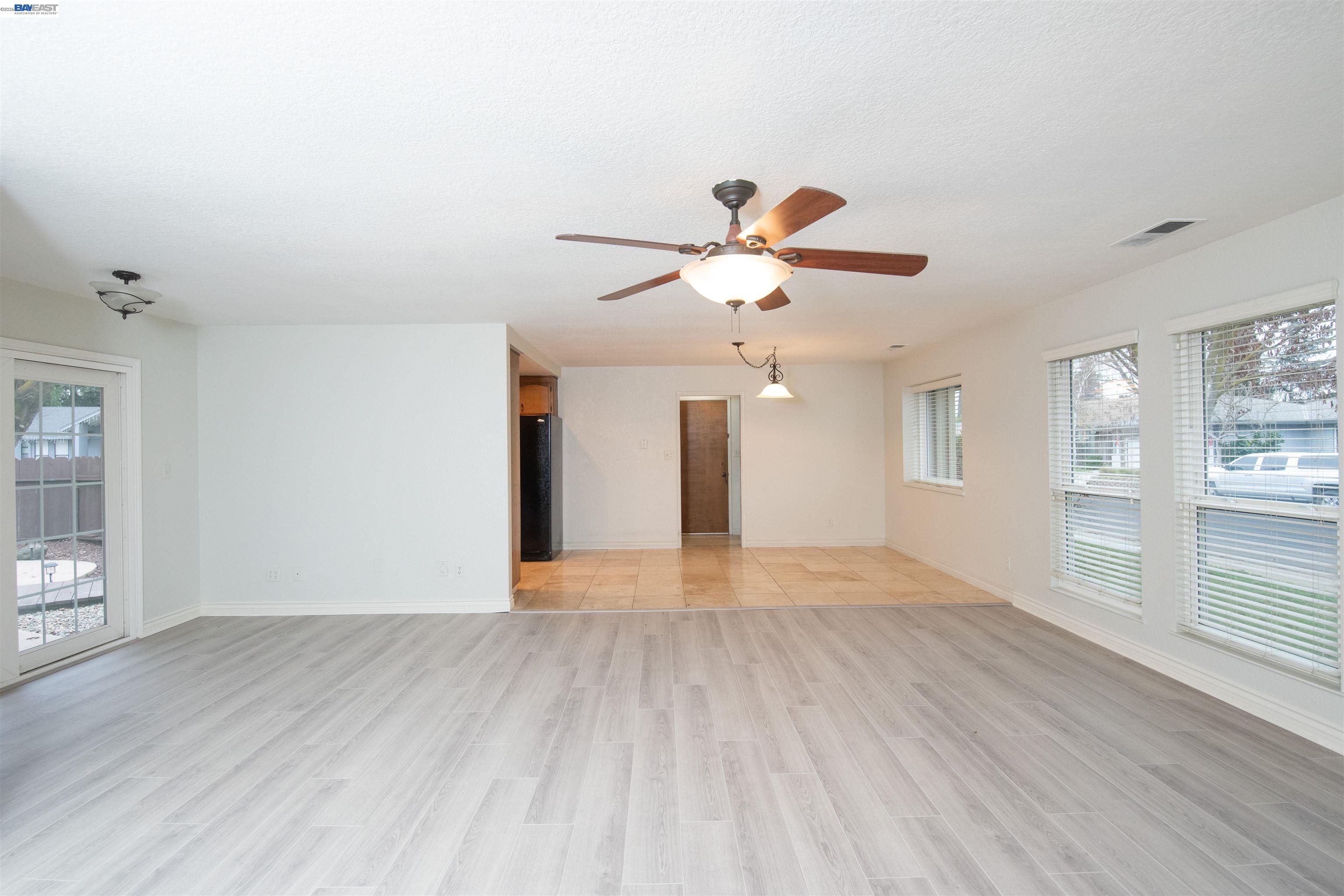 1336 Hidden Glen Dr, Modesto, CA 95355 photo 6