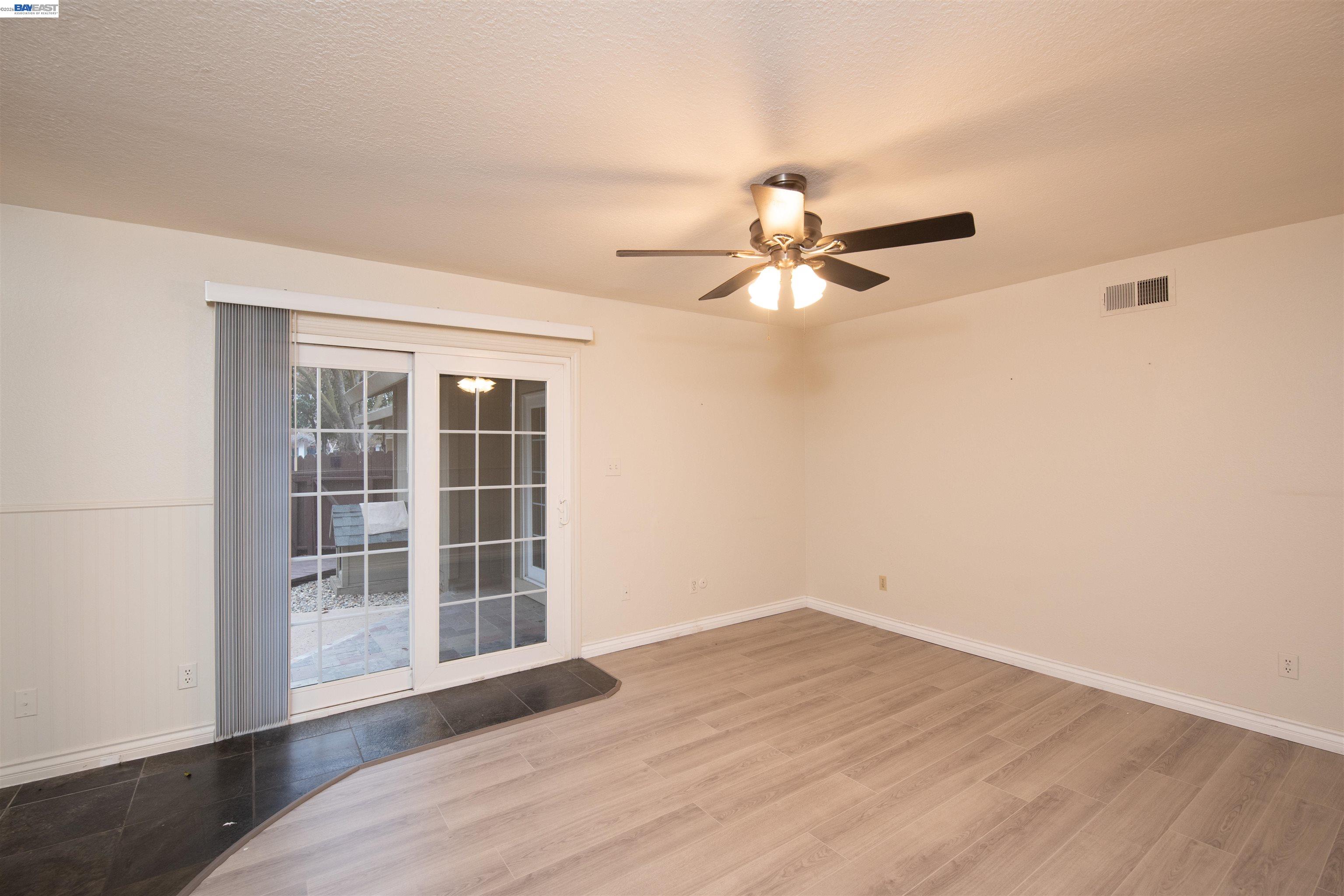 1336 Hidden Glen Dr, Modesto, CA 95355 photo 8