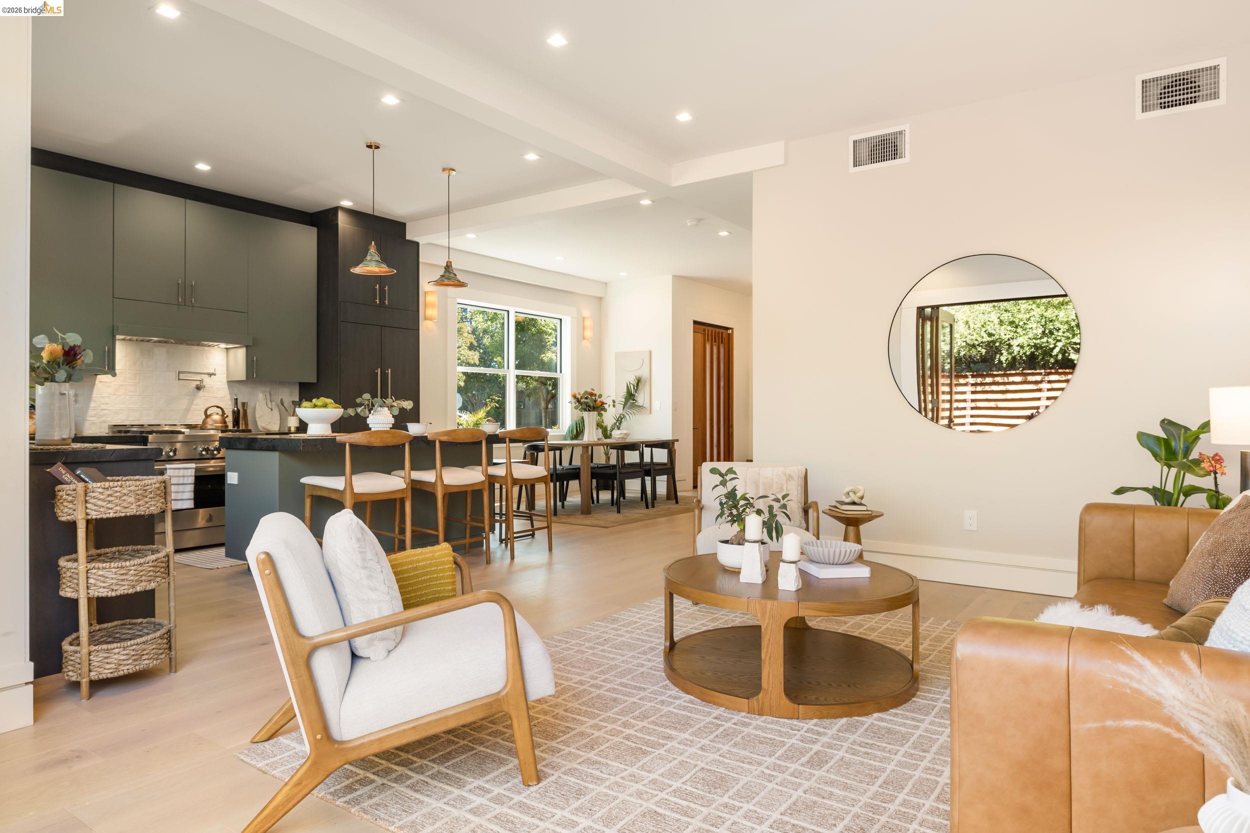 2619 Mathews St, Berkeley CA 94702 — photo 12