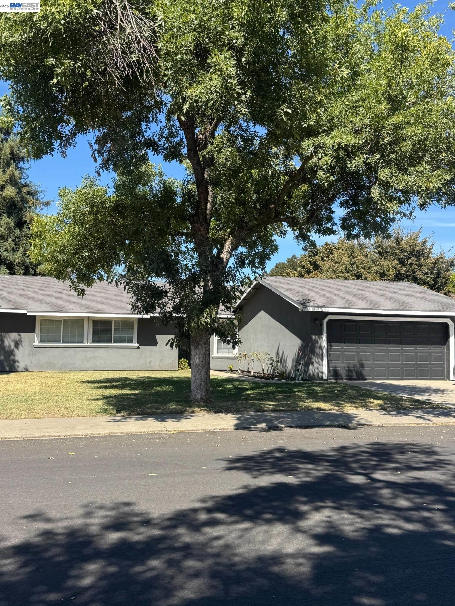 2713 Finlandia Ave, Modesto CA 95358