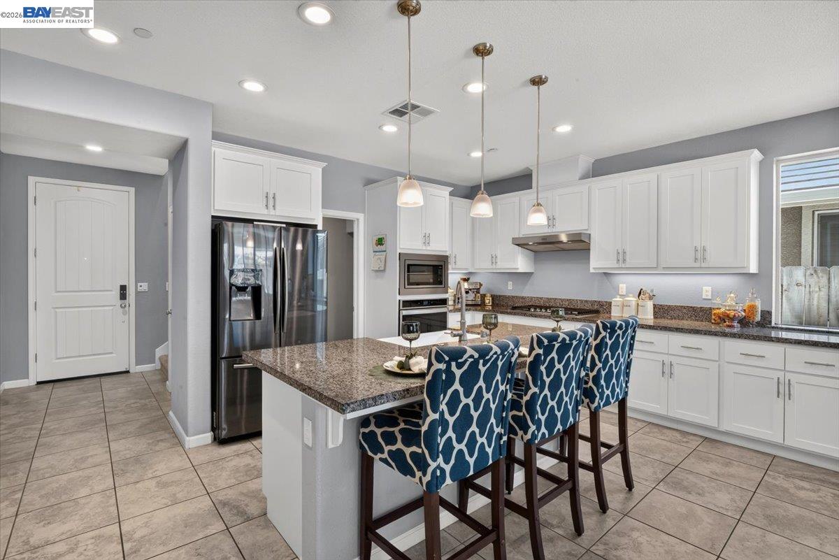 1589 Friendly, Manteca CA 95337 — photo 7
