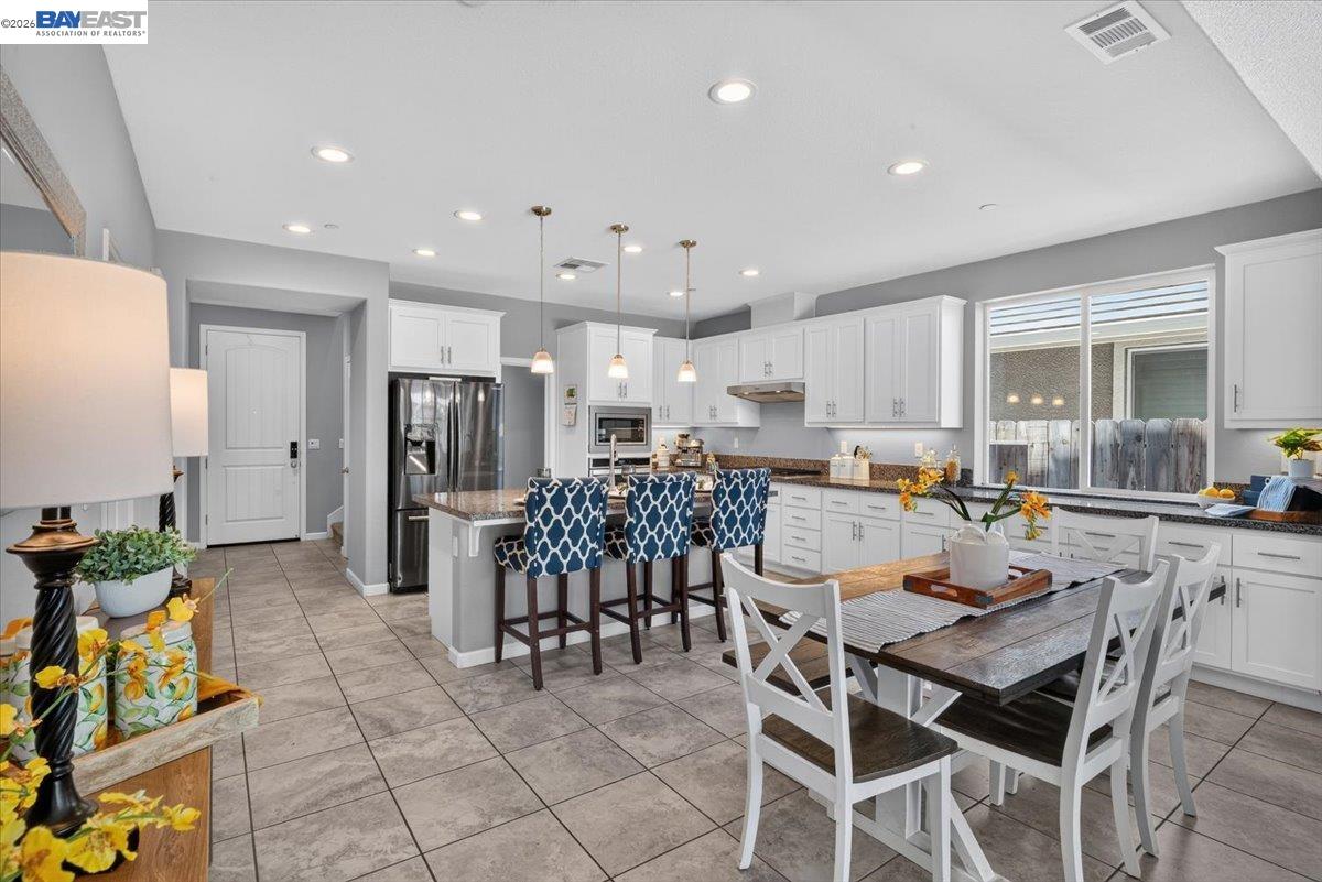 1589 Friendly, Manteca CA 95337 — photo 8